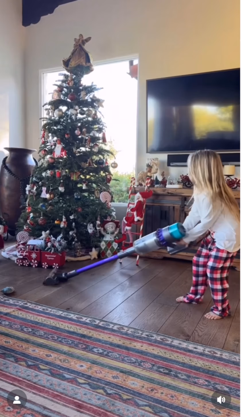 Nagranie córki Joanny Krupy w sieci. Były mąż zabrał głos.