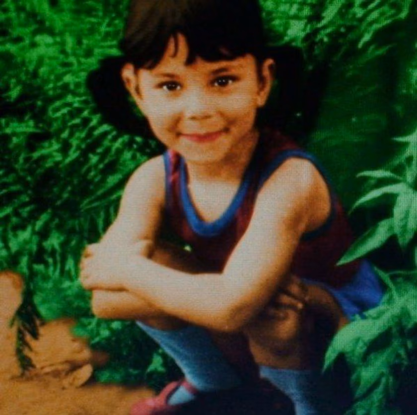 Dzisiaj to legendarna wokalistka, a Polacy ją kochają. Nie zgadniecie, kim jest dziewczynka ze zdjęcia