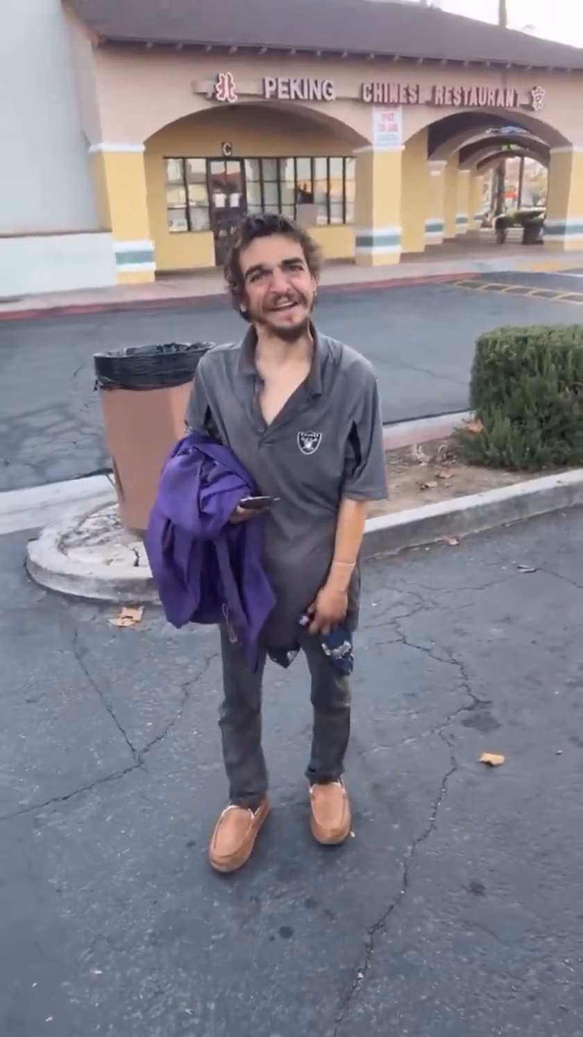 Dziecięca gwiazda wylądowała na ulicy. Jego matka błaga o pomoc