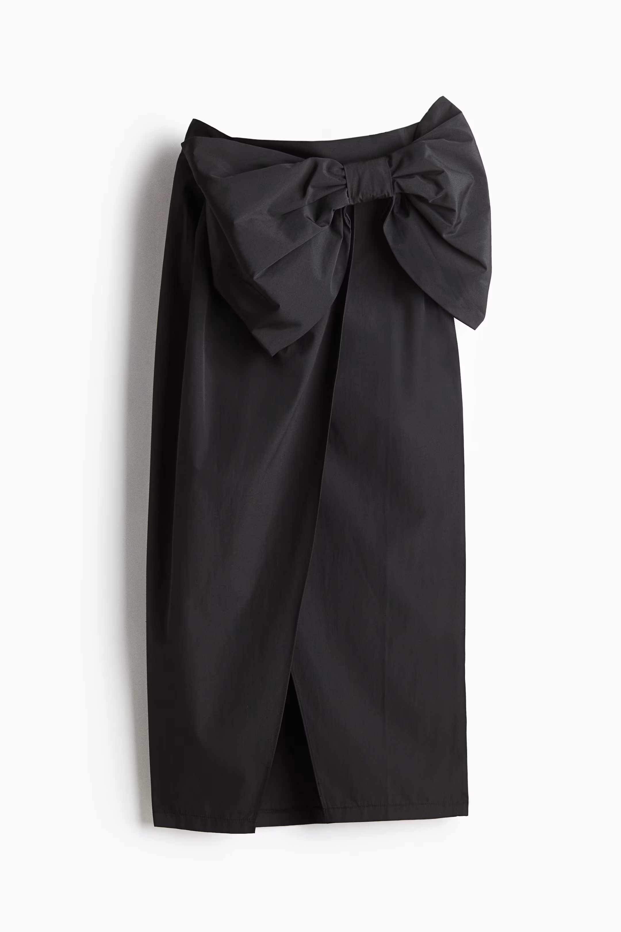 Najmodniejsze spódnice na wiosnę 2026: 7 hitów z sieciówek, które wyglądają jak od projektanta