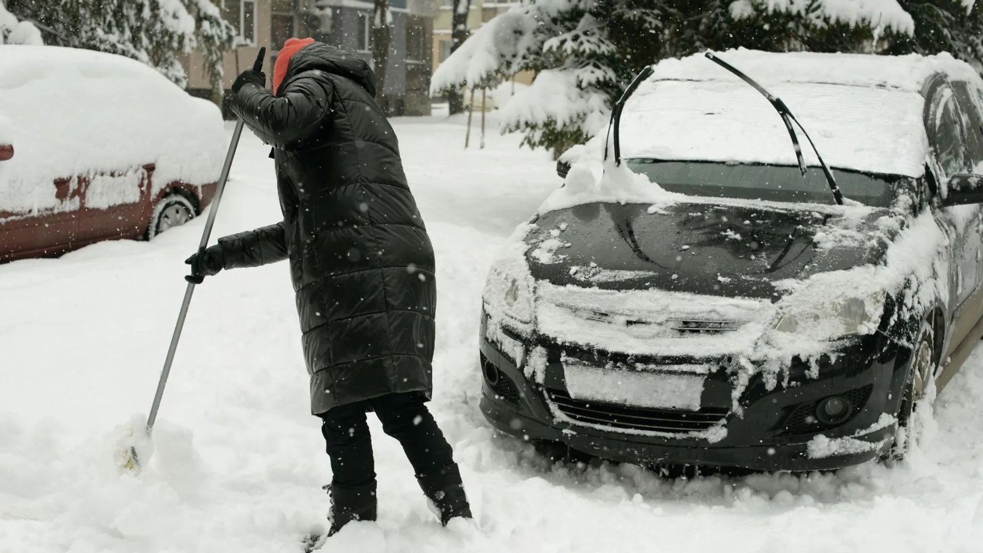 25 listopada: gołoledź lokalnie, silny wiatr w górach i chłód w całym kraju