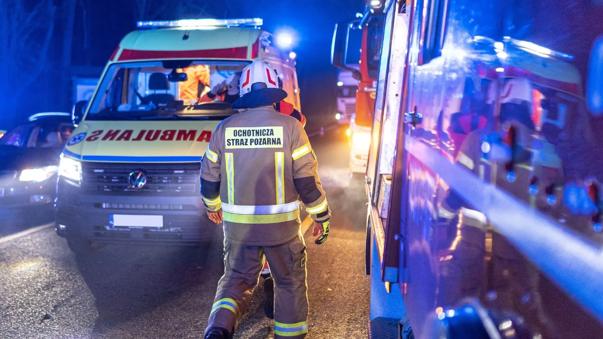 Ambulans, straż pożarna (zdj. ilustracyjne)
