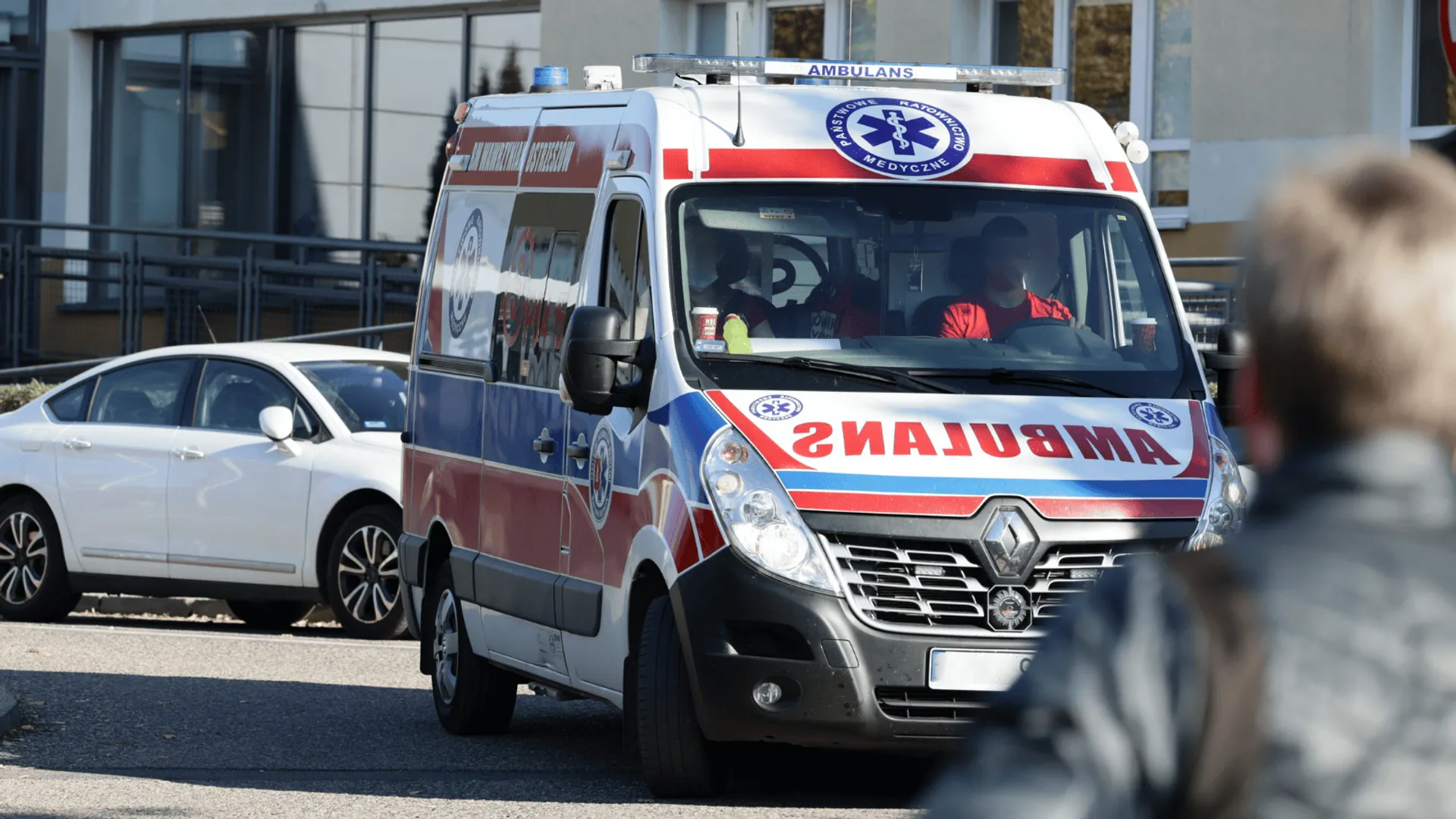Ambulans (zdj. ilustracyjne)