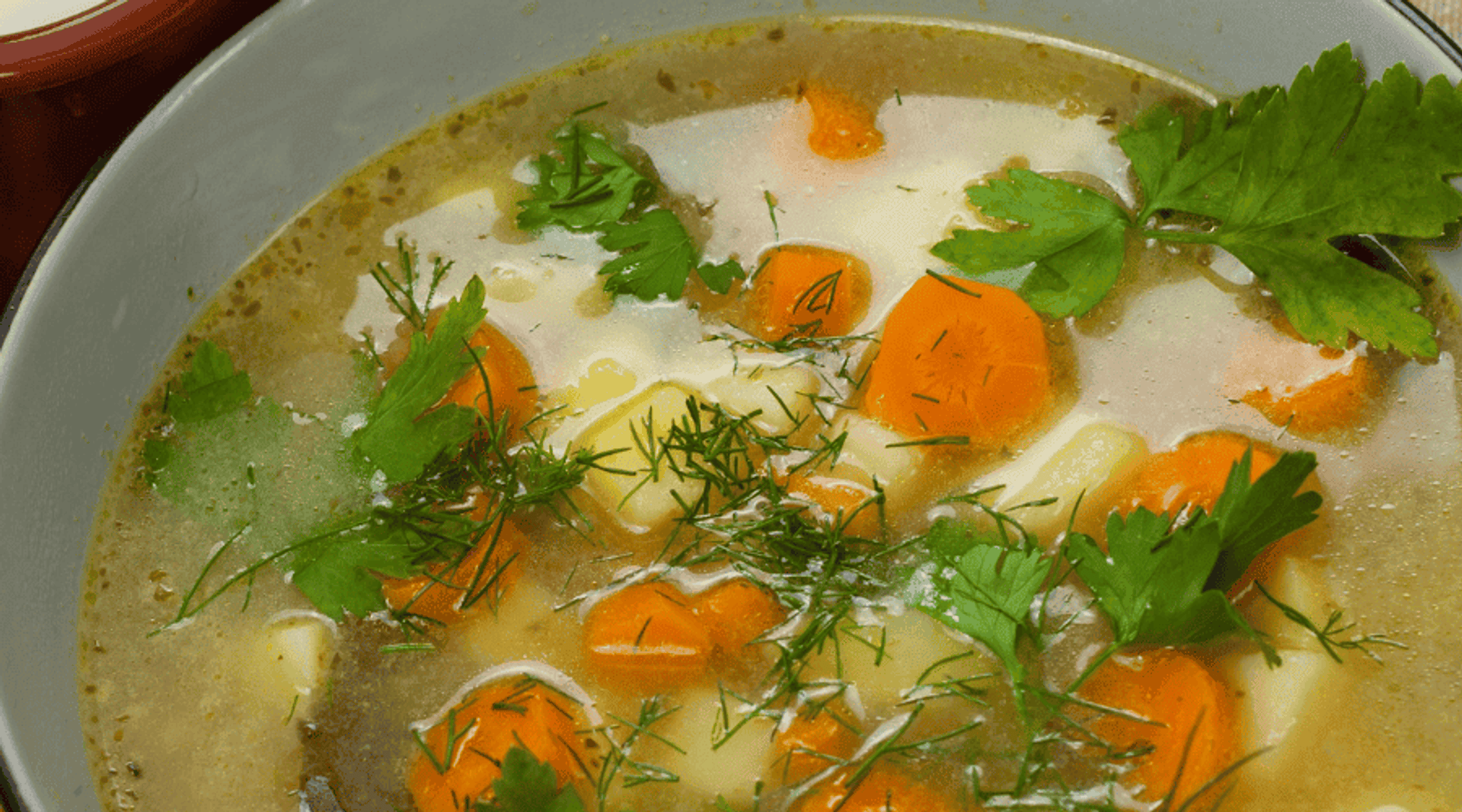Przepis na wegetariańską zupę ogórkową