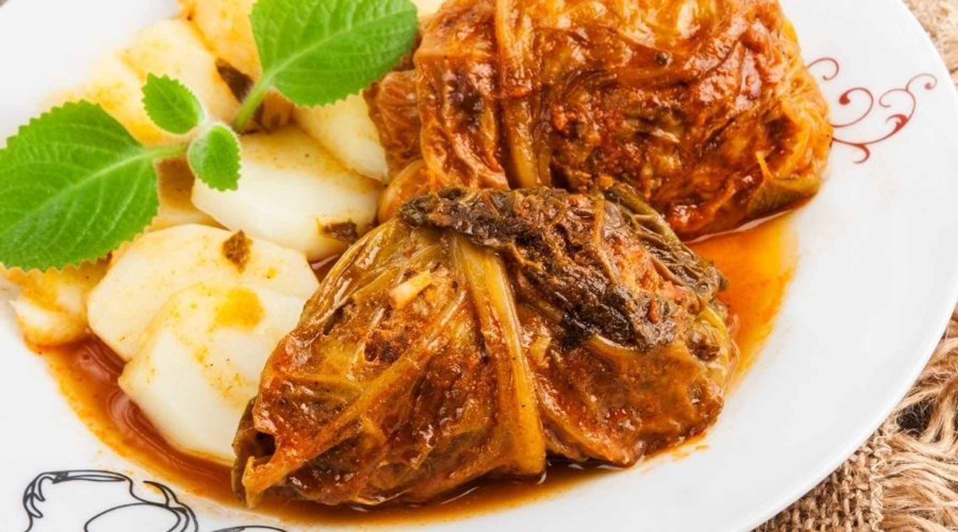 Jak zrobić gołąbki z kaszą i grzybami?