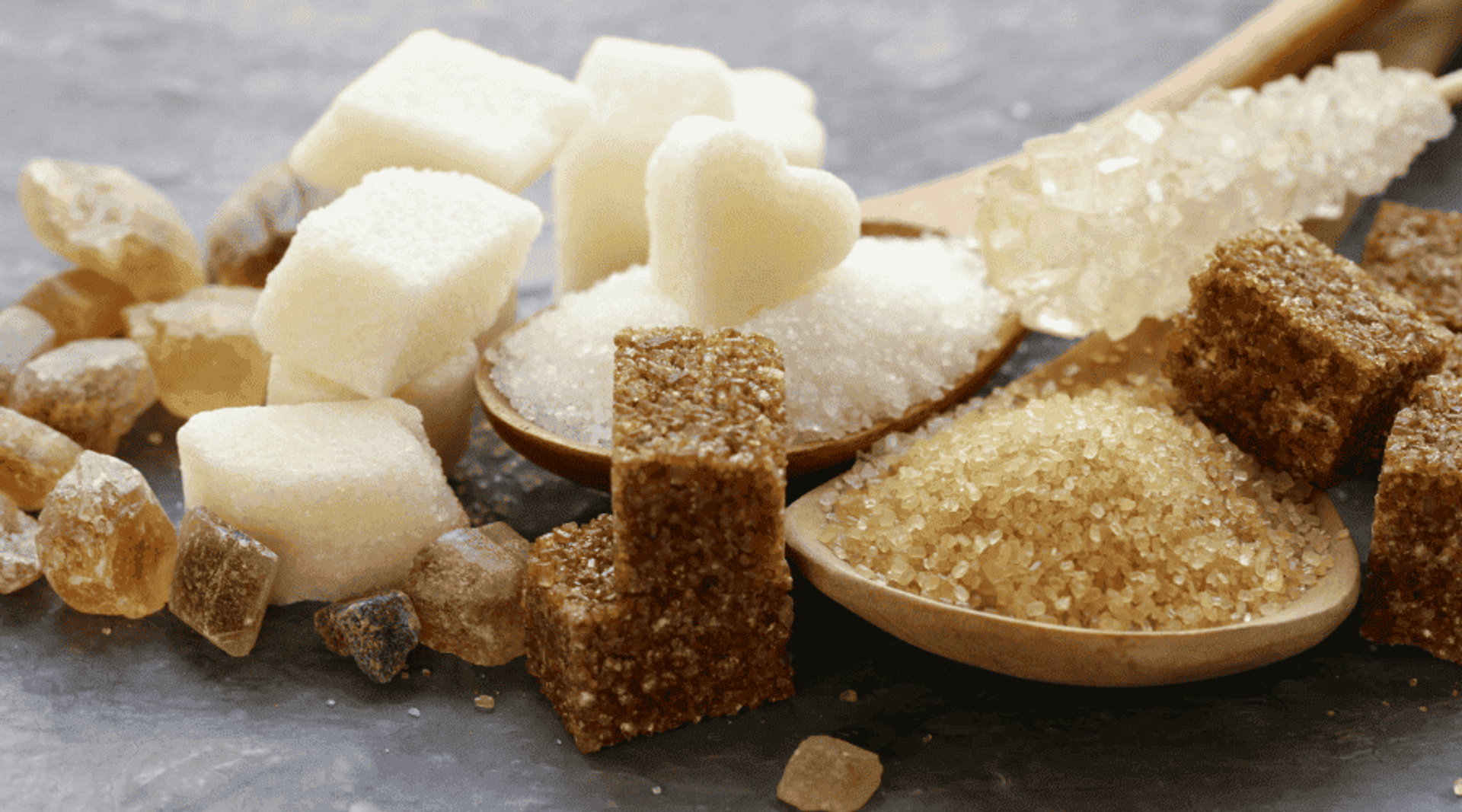 Jak poradzić sobie ze zbrylonym cukrem? 