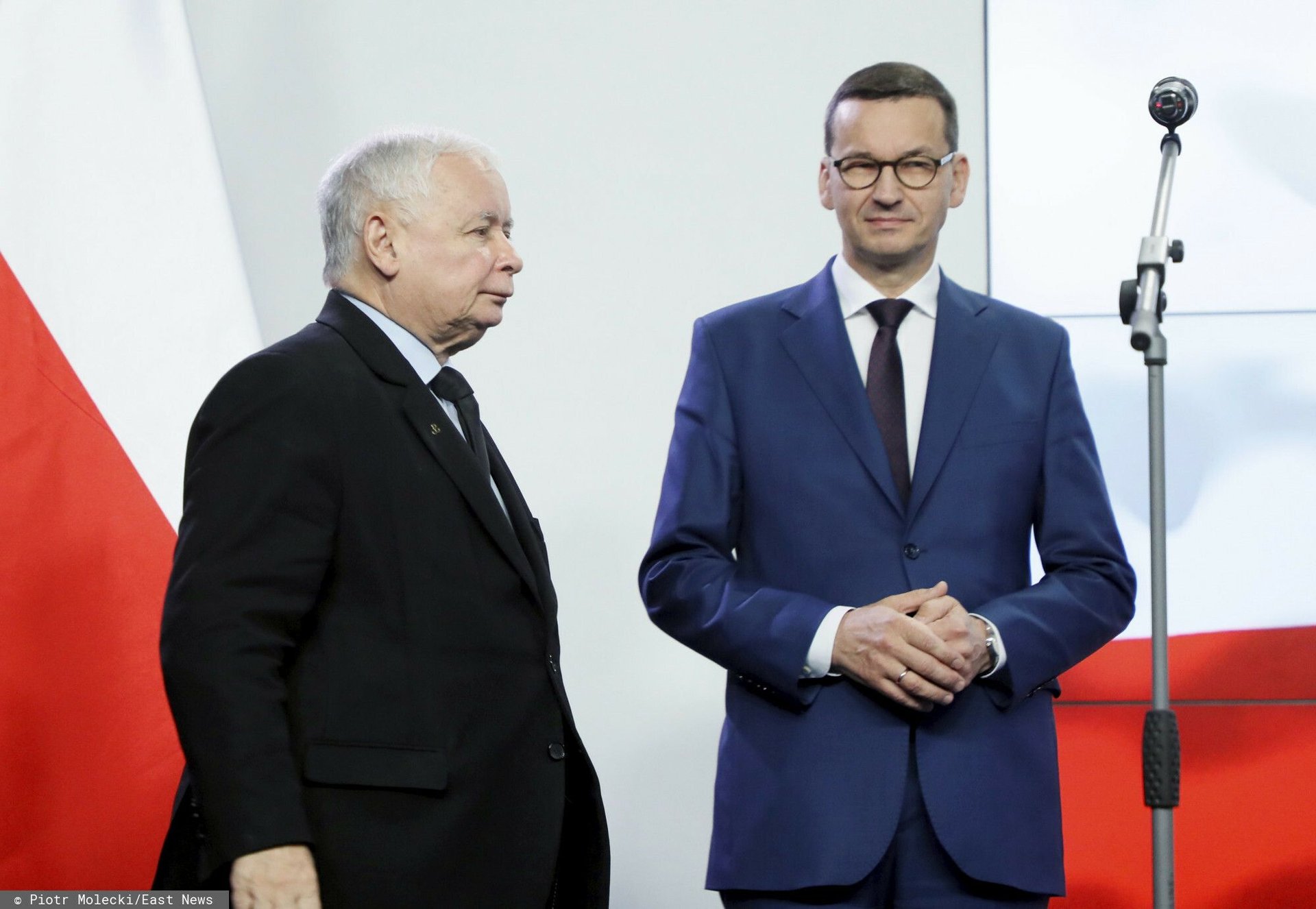 Według nieoficjalnych doniesień, Jarosław Kaczyński zastanawia się nad zmianą premiera. 