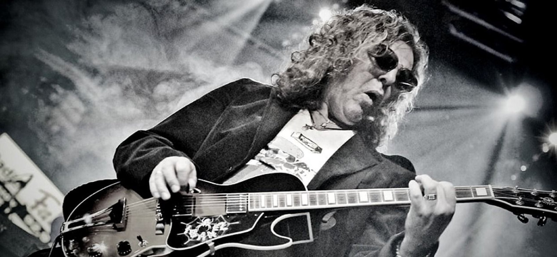 Nie żyje wokalista zespołu Farba. Fani i przyjaciele żegnają Artura Przygodę