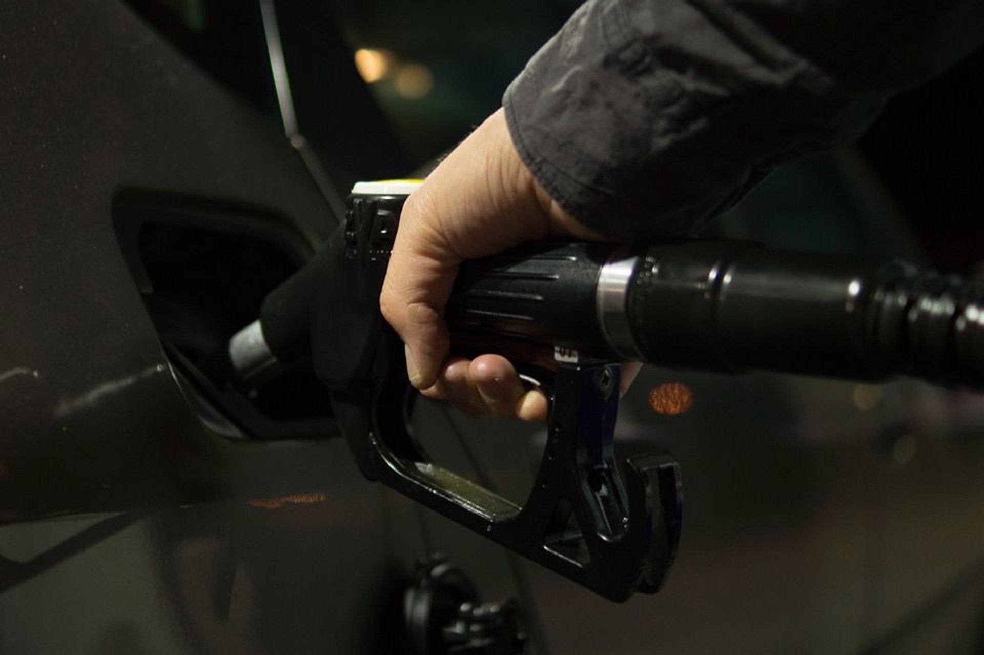 Liczba oktanowa paliwa – co to jest, co określa, jaki ma wpływ na silnik?