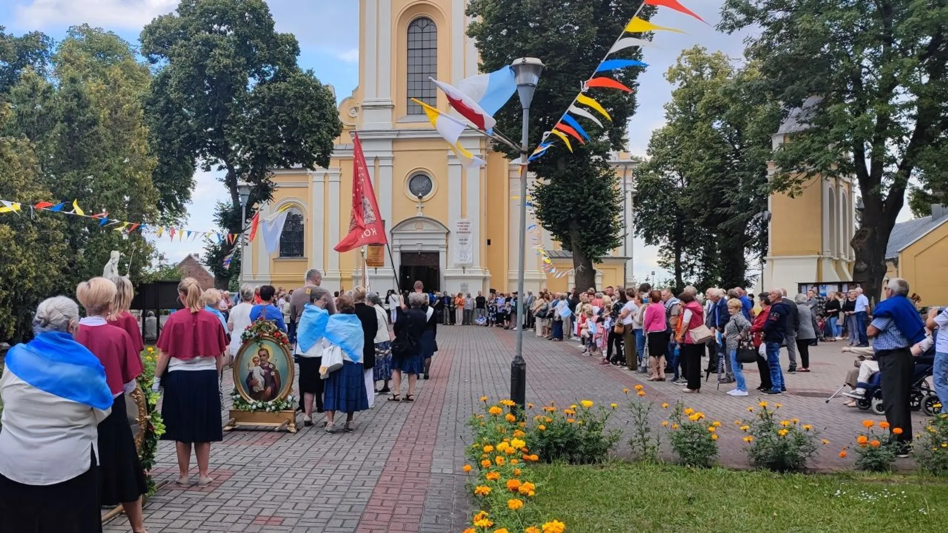 kościół ludzie