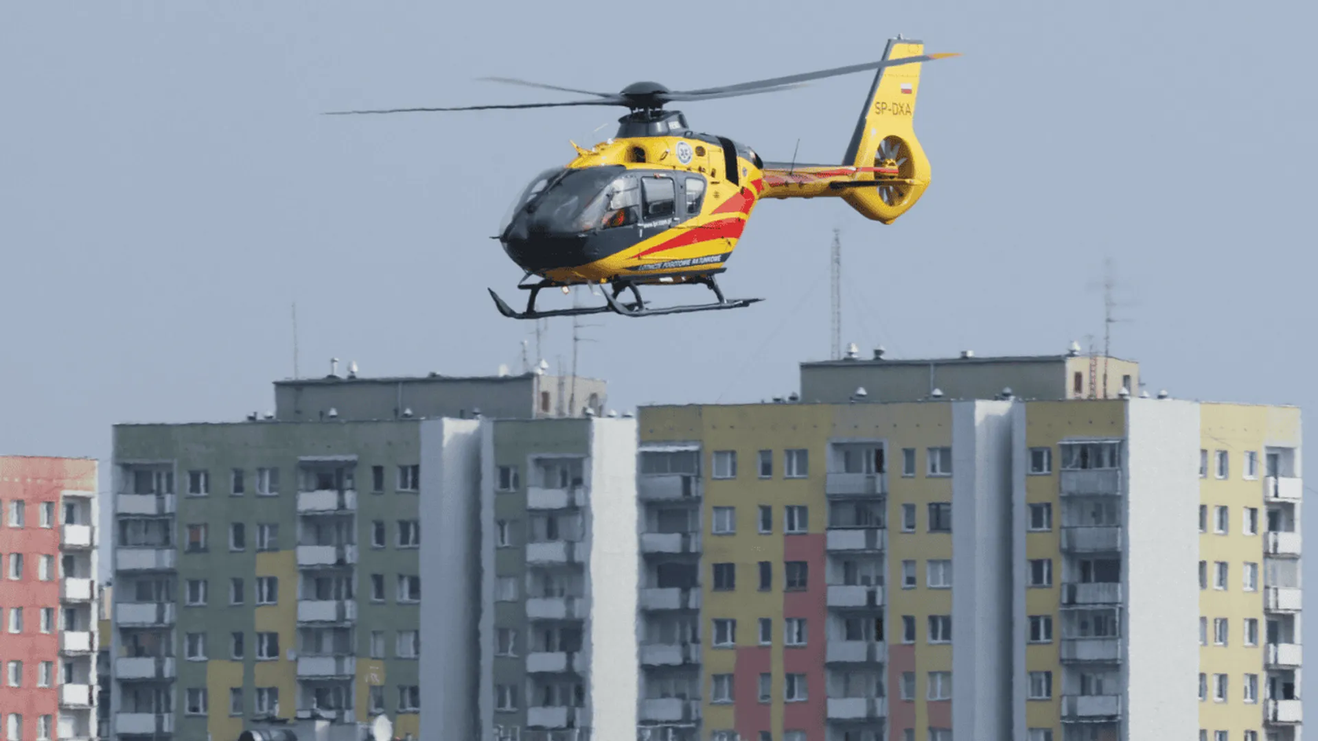 3-latek wypadł z balkonu