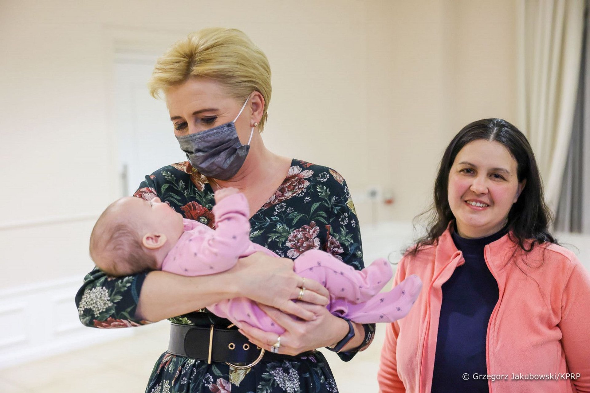 Agata Duda zapowiada specjalną akcję mającą pomóc w rozmowie z dziećmi o wojnie w Ukrainie