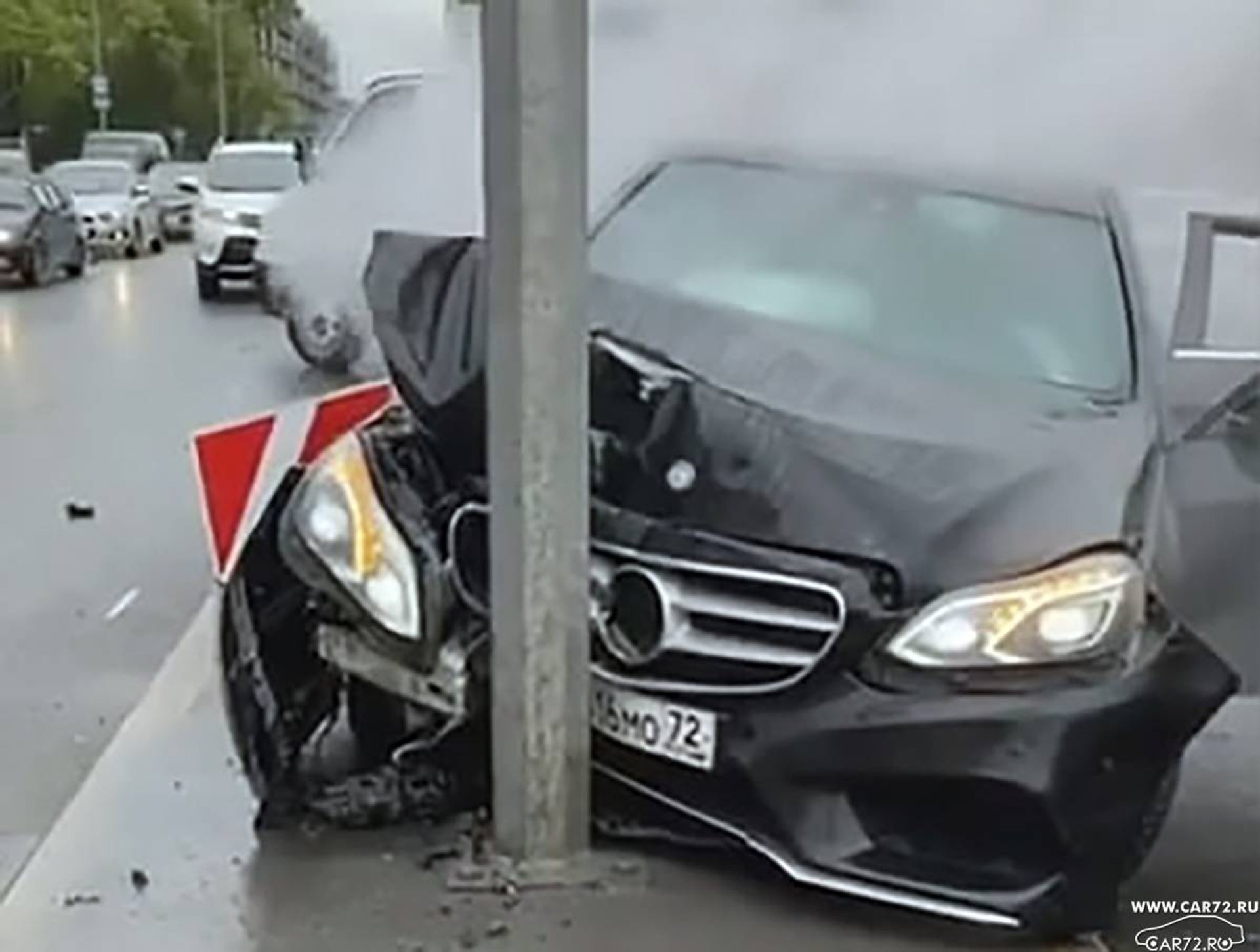 Mercedes wypadek