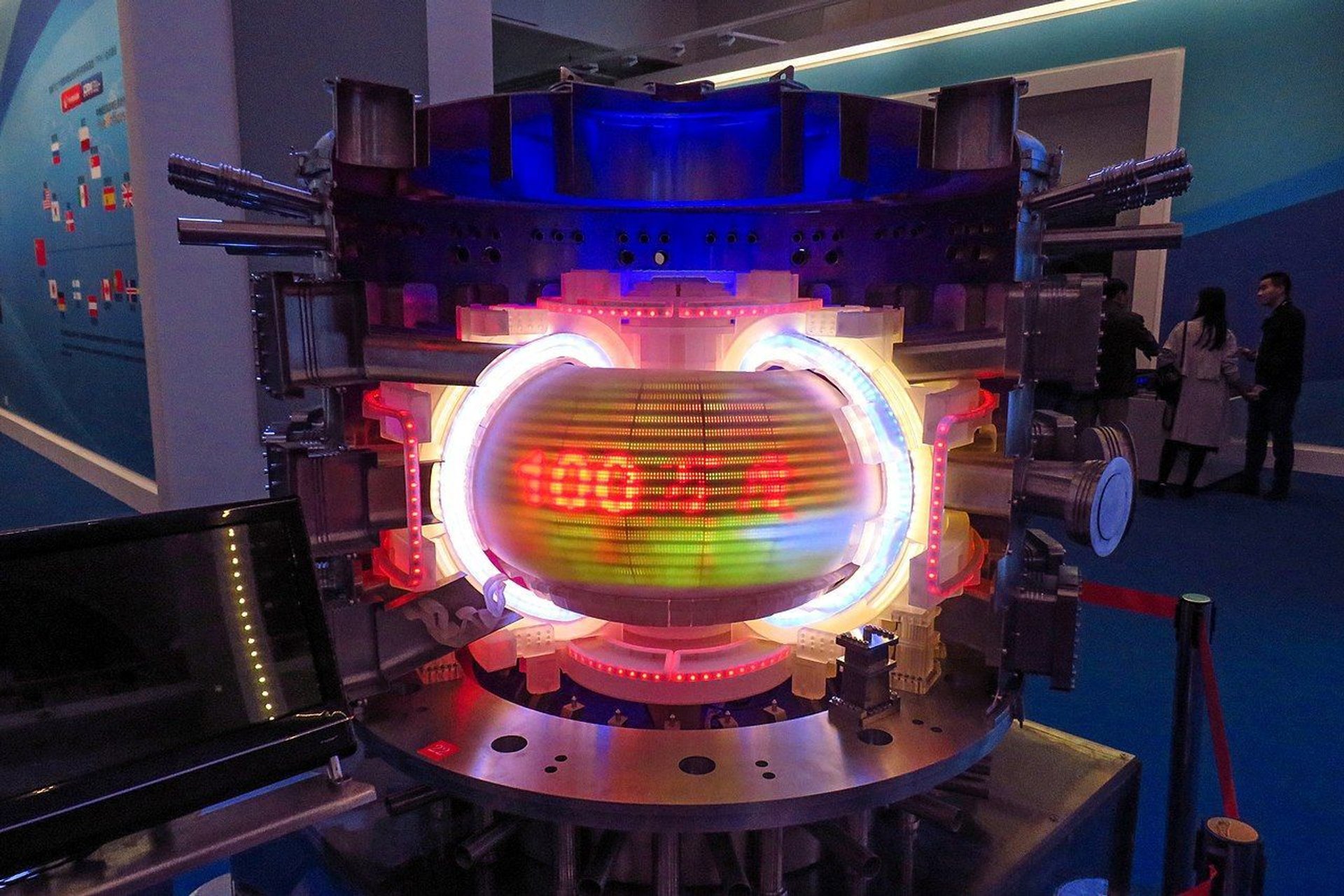 Reaktor fuzji jądrowej ITER
