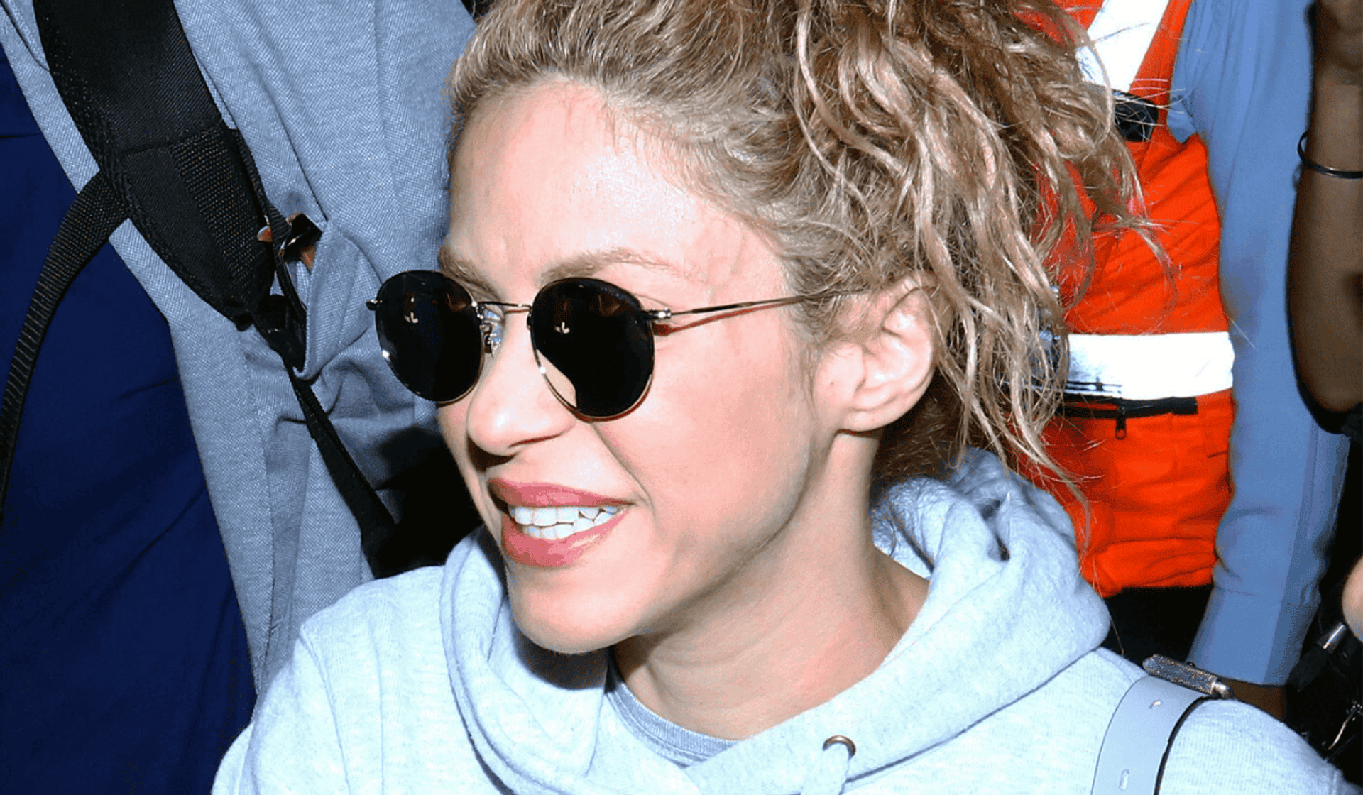Shakira (EA)