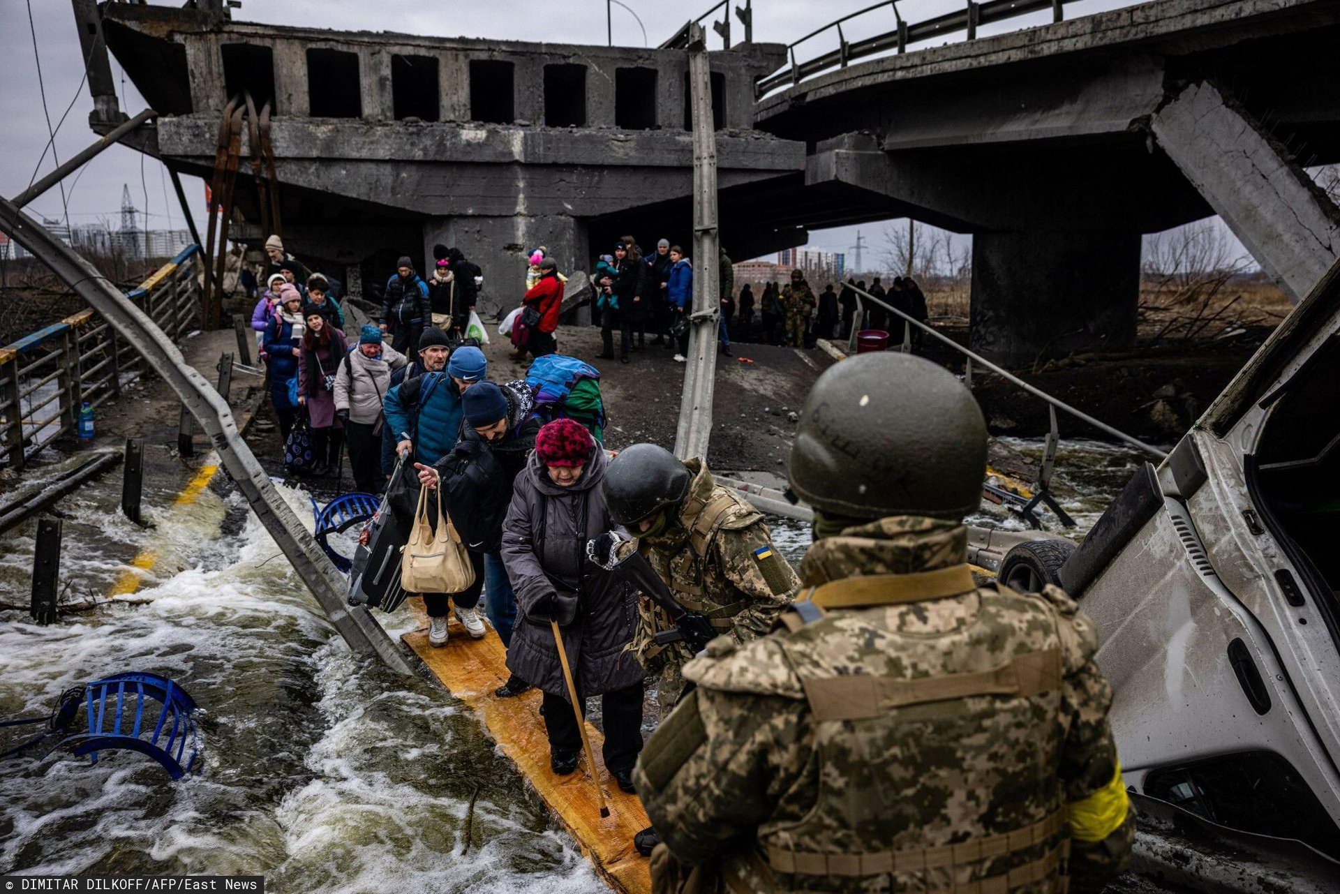 Wojna w Ukrainie: potrzebna długoterminowa pomoc dla uchodźców