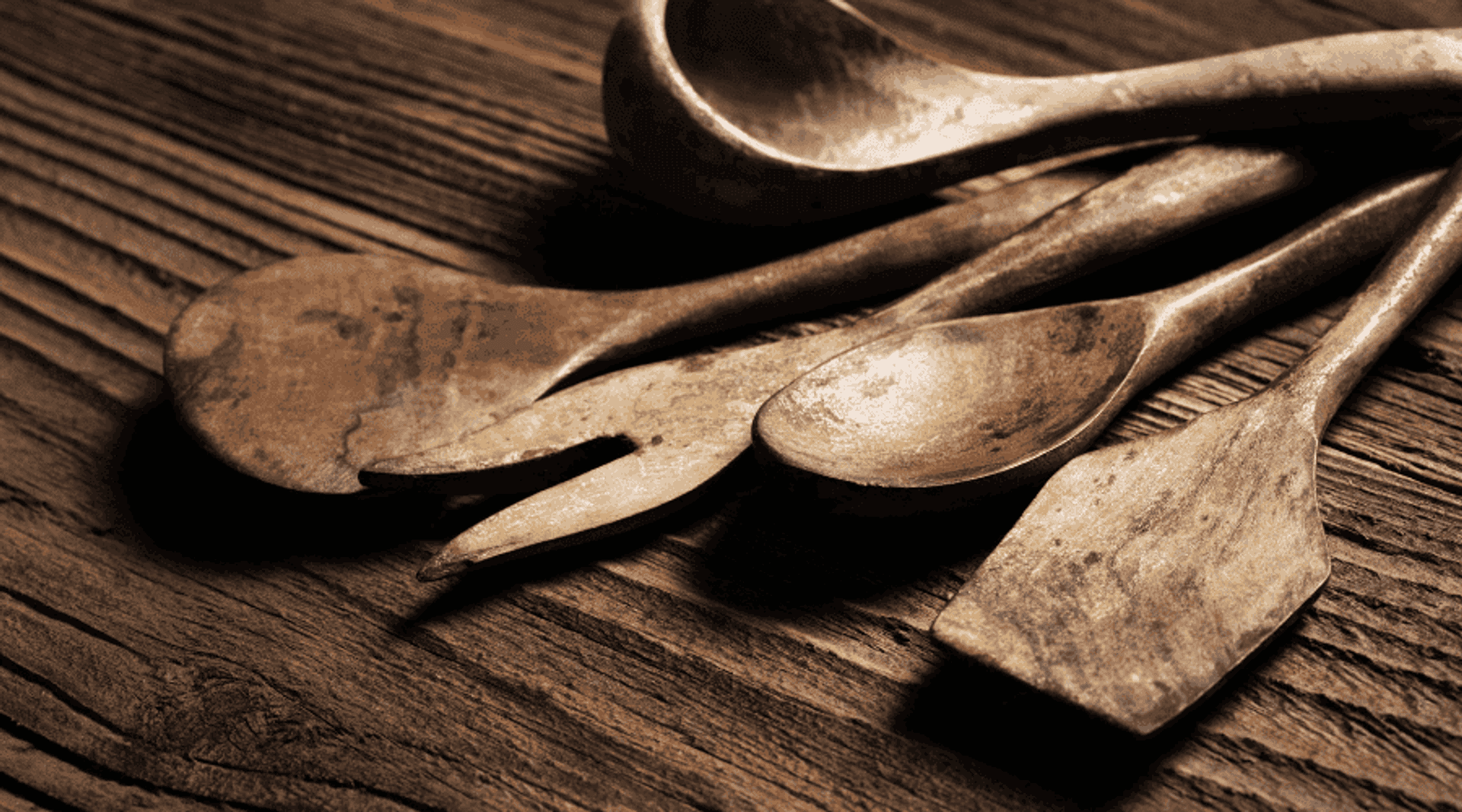Dbanie o drewniane akcesoria kuchenne. Najważniejsze zasady