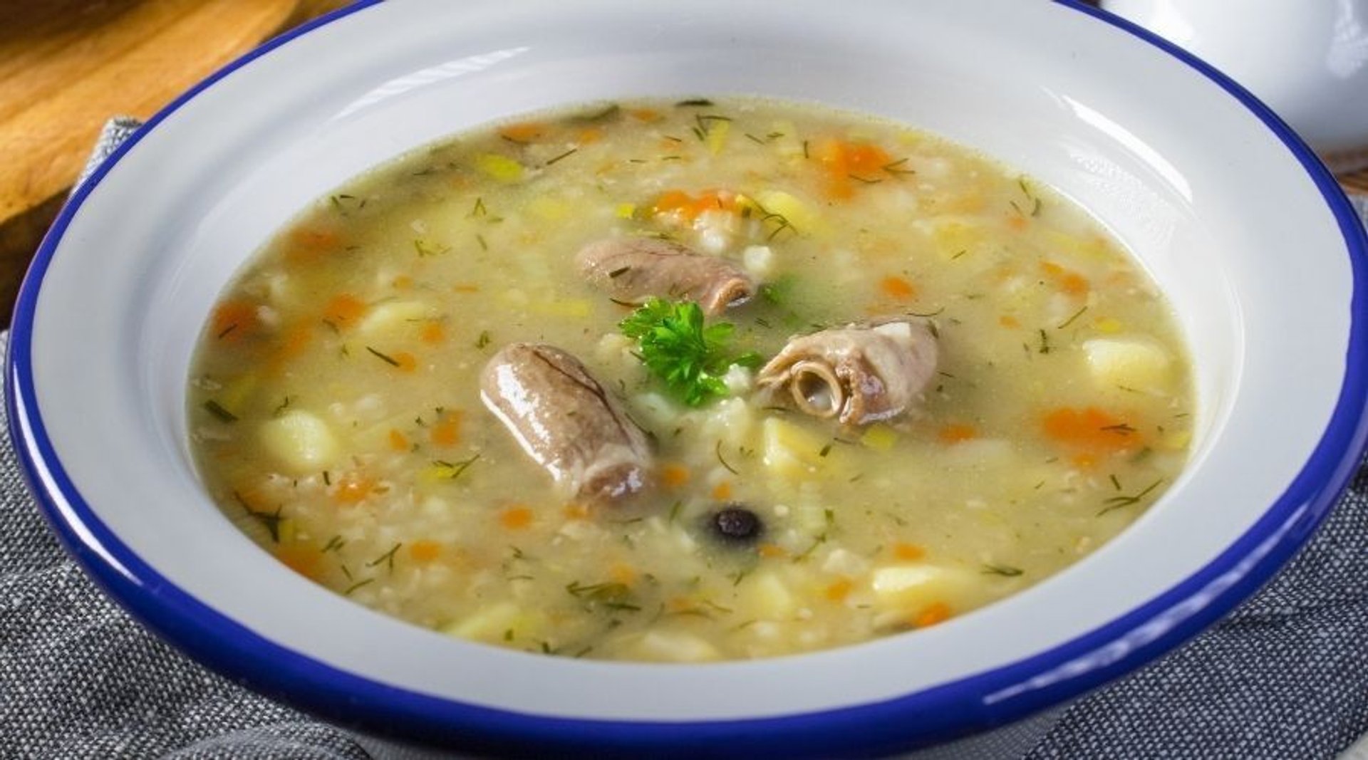 Tradycyjny przepis na rozgrzewający krupnik