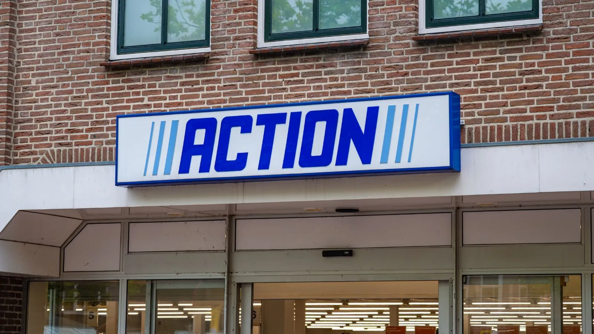 Action znicze