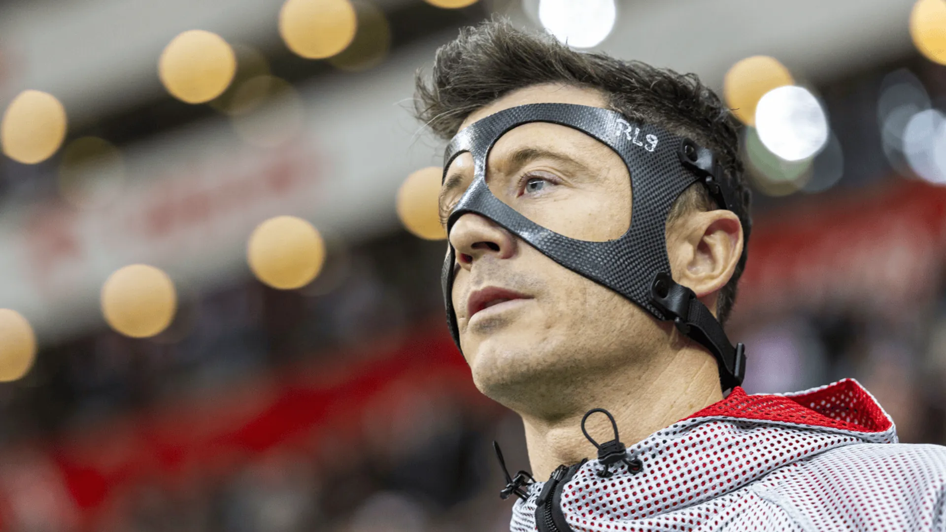 Lewandowski dostał pytanie tuż po klęsce ze Szwedami i się zaczęło. Nie zamierzał się hamować, wszystkich aż zamurowało