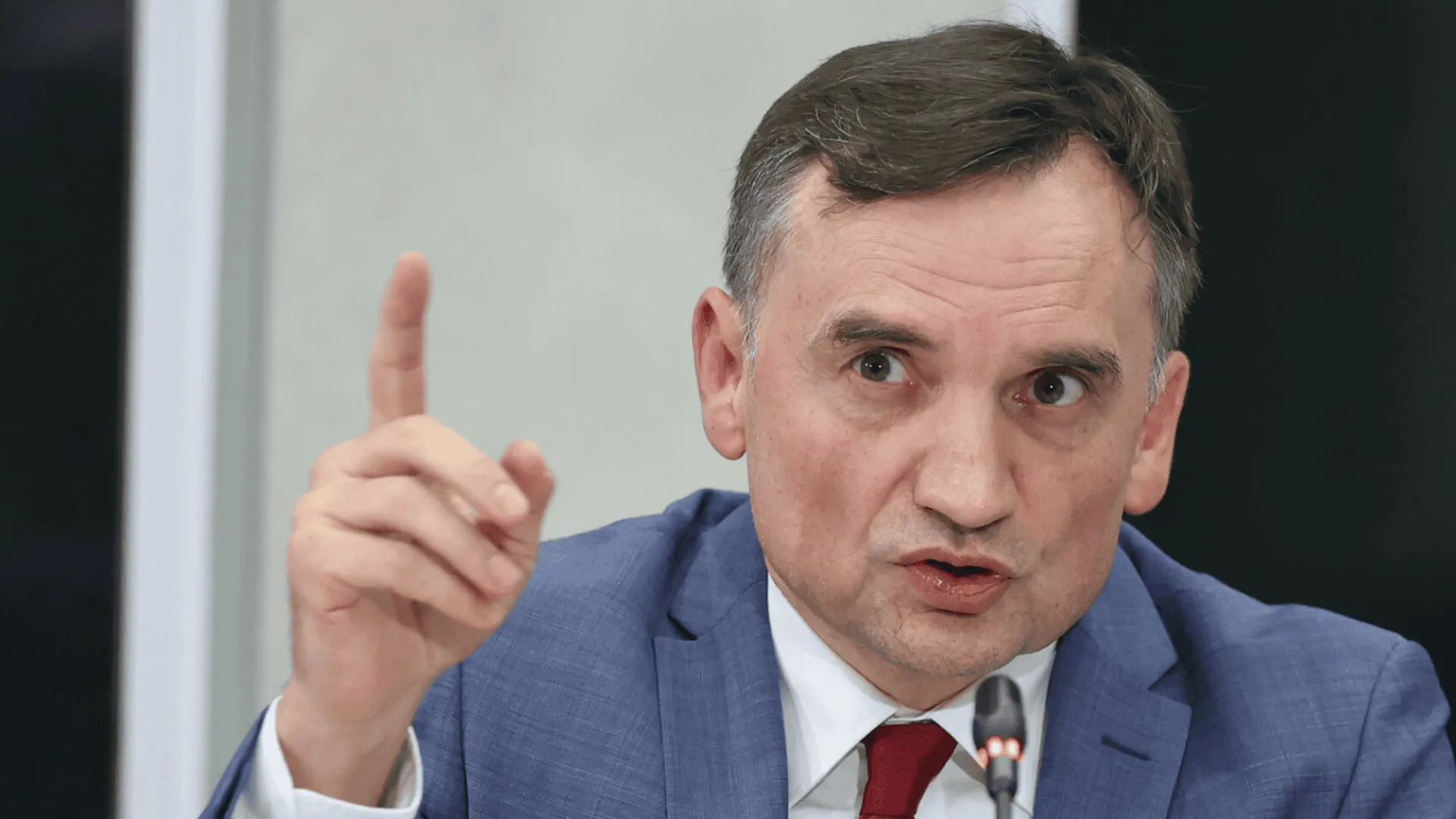 Była 7:38, gdy Ziobro zamieścił szokujący wpis. Nie miał litości dla Tuska