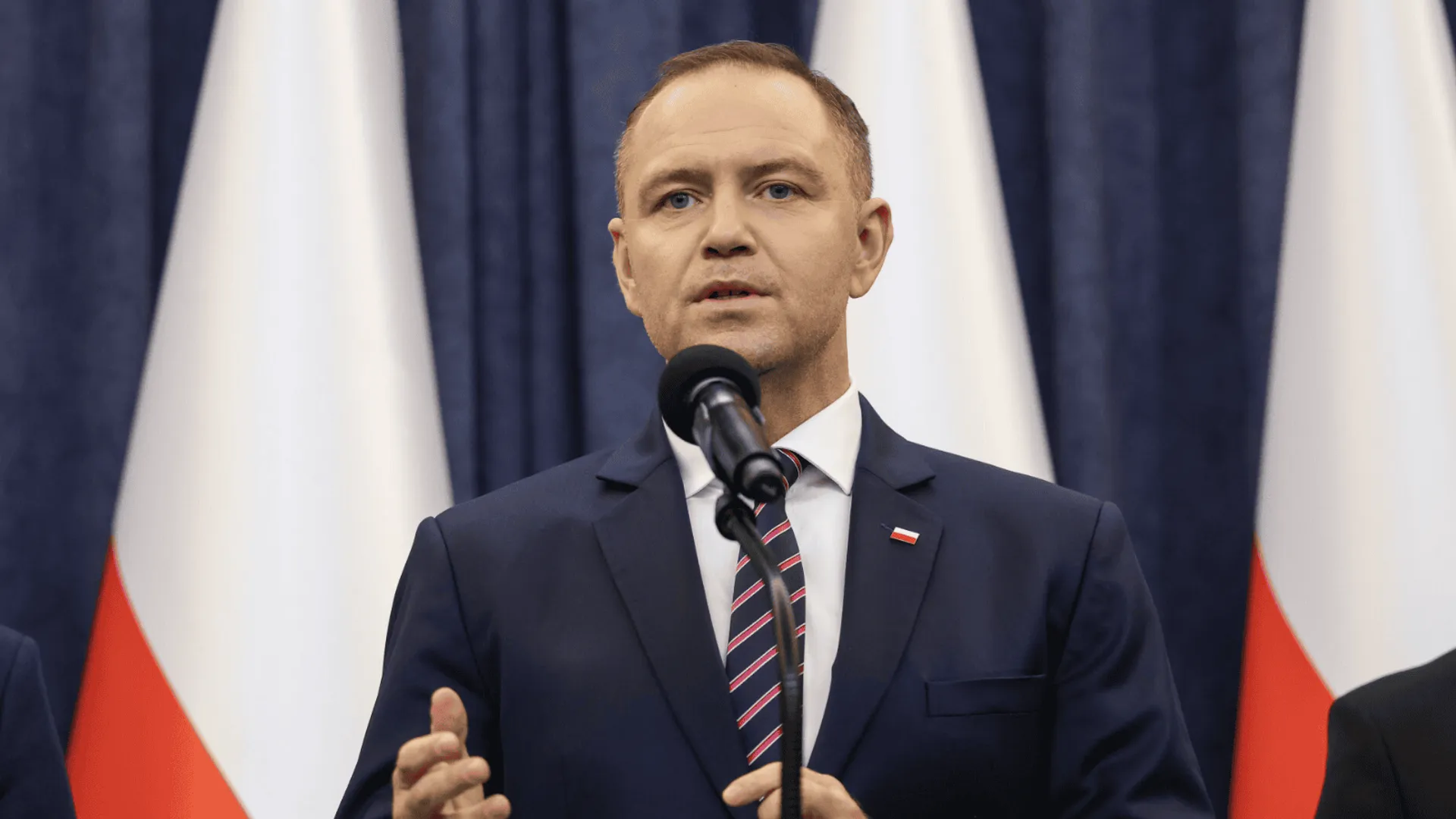 Kryptowojna na szczytach władzy. Rząd szykuje raport uderzający w prezydenta