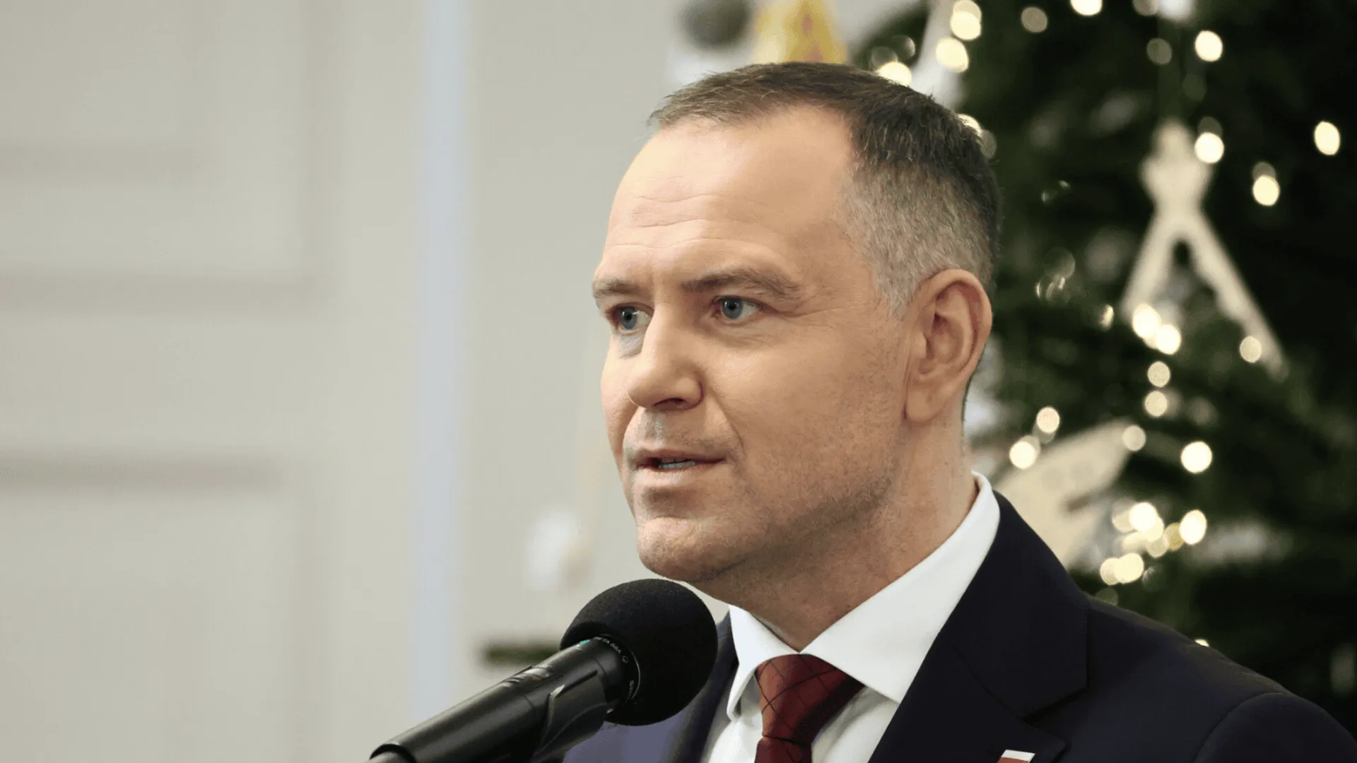 List księdza do Karola Nawrockiego właśnie obiegł Polskę