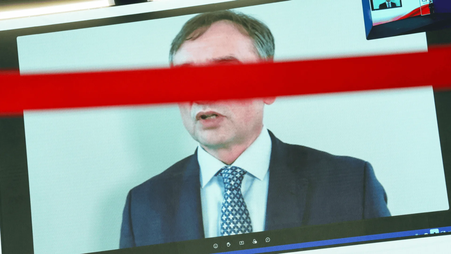 Ziobro pojawił się w siedzibie partii PiS. Postawił ultimatum, trzy warunki. Aż wryło nas w ziemię