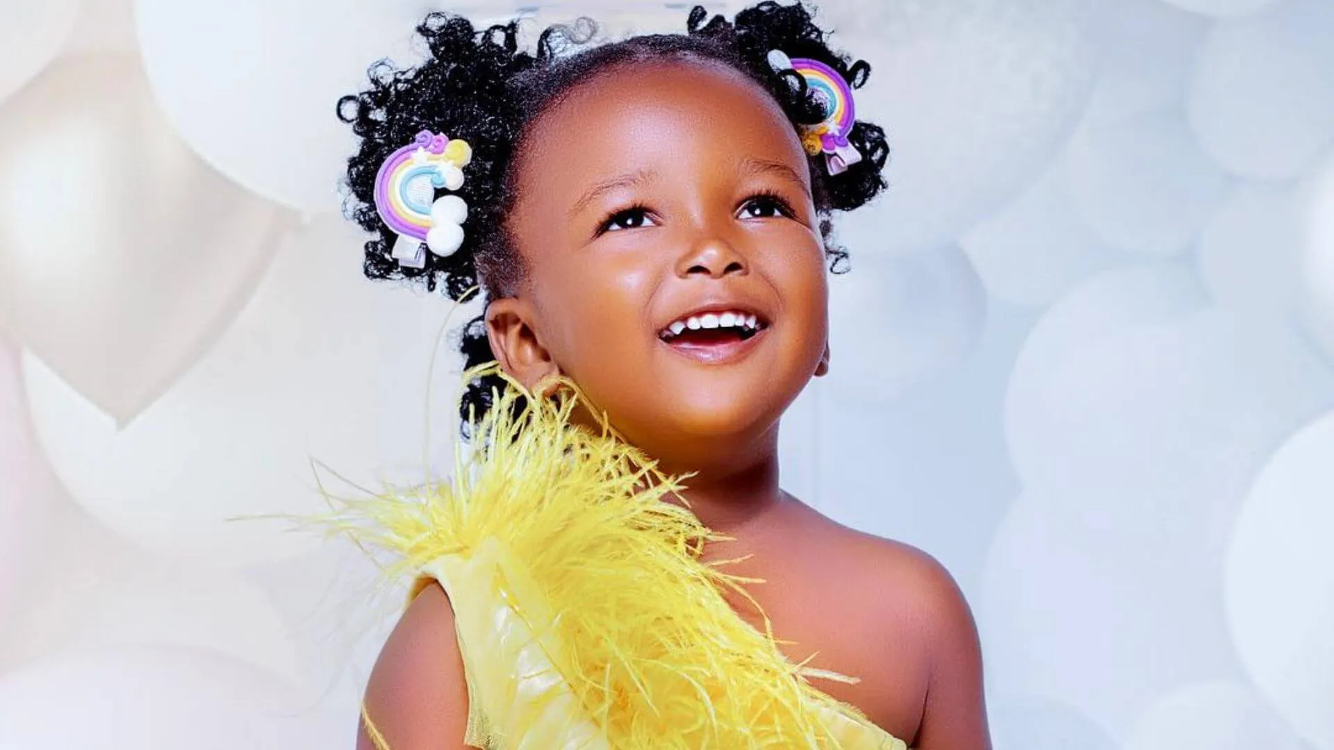 Dwulatka utrzymuje rodziców