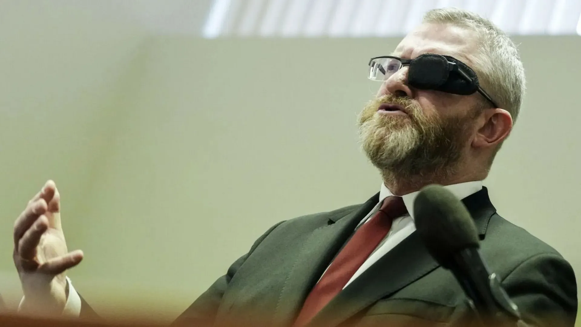 Grzzegorz Braun, Ukraina