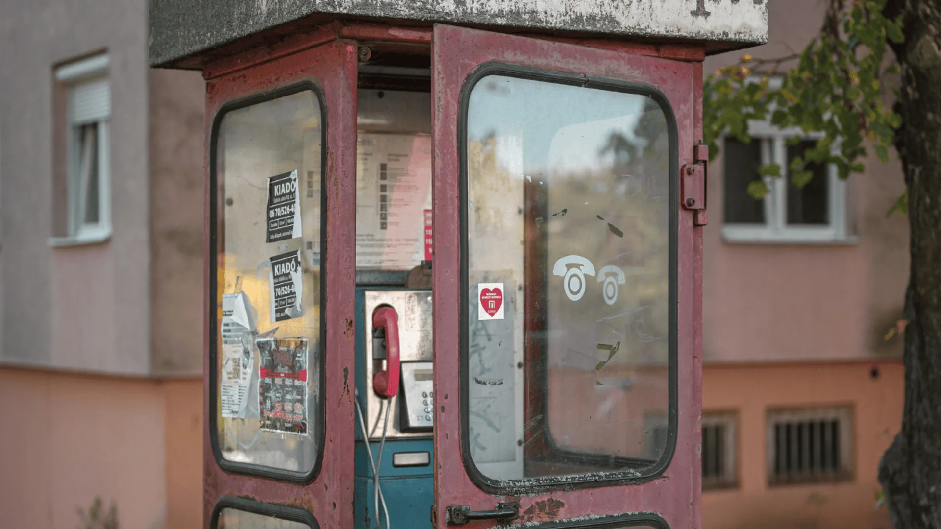 Budka telefoniczna
