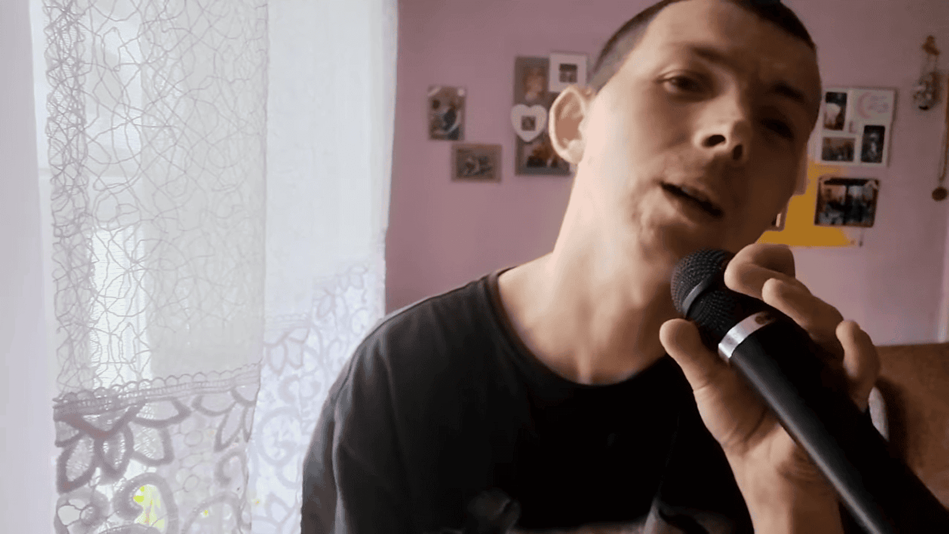 Jarus Chlopaki Do Wziecia Gdzie Mieszka - Skromny widok. W takich warunkach mieszka Jaruś z "Chłopaków do wzięcia"