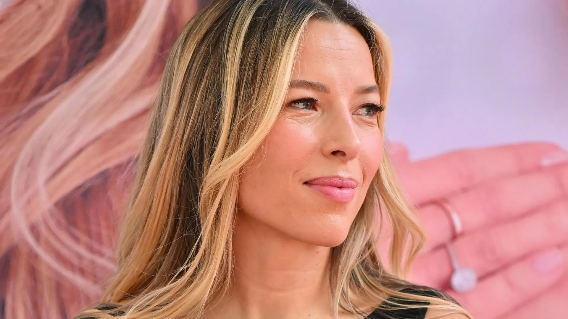 Ewa Chodakowska zachwyciła stylizacją. Elegancka i zmysłowa przyciągnęła uwagę