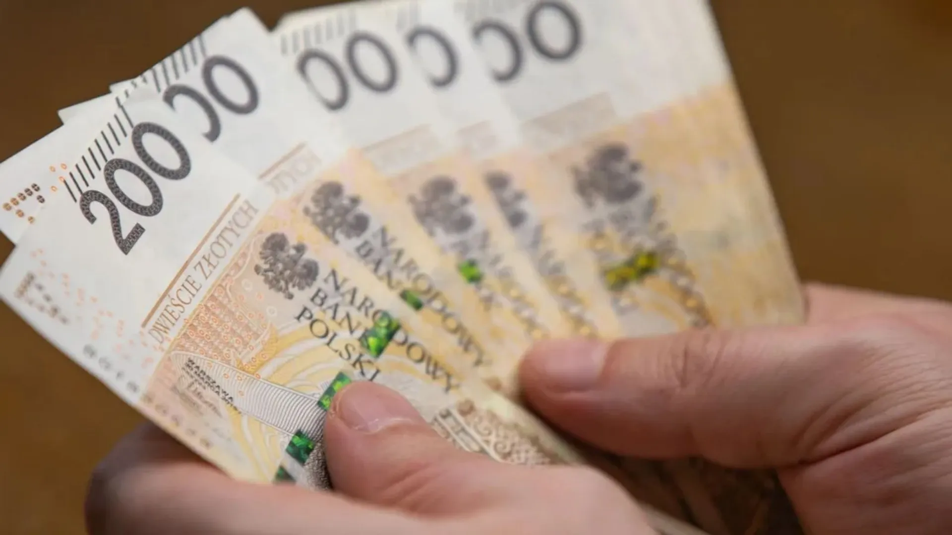 Czek turystyczny, decyzja rządu, sejm, 600+, 600+ dla seniorów