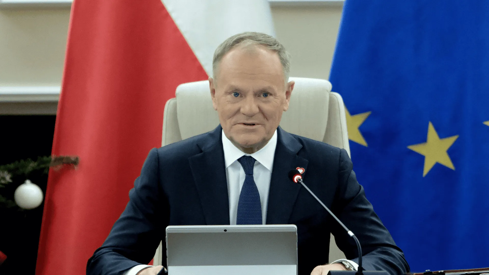 Polityczna bomba po 15:00. Wystąpienie Tuska wywołało burzę w Brukseli i w Polsce