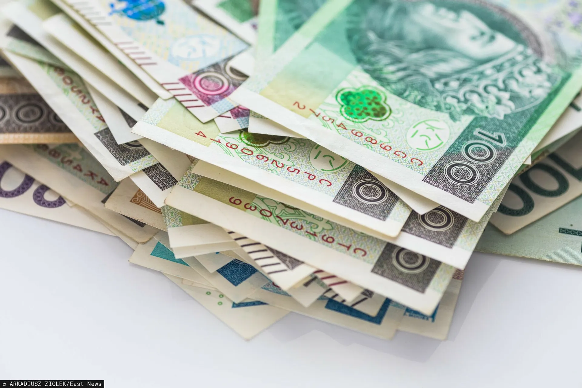 Banknoty, zwrot podatku