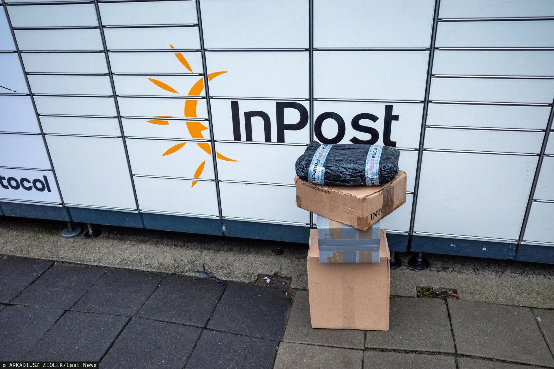 Paczkomat firmy Inpost