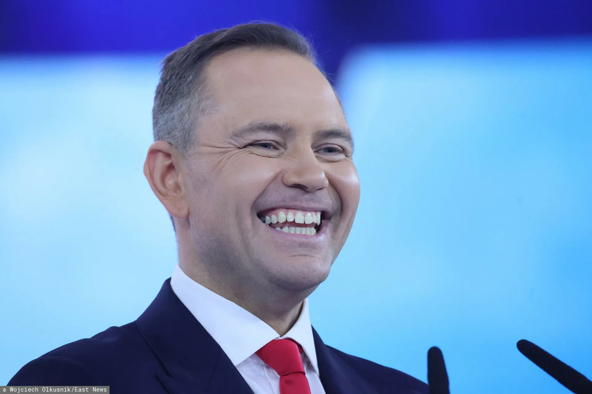 Polacy popierają stanowisko prezydenta Karola Nawrockiego