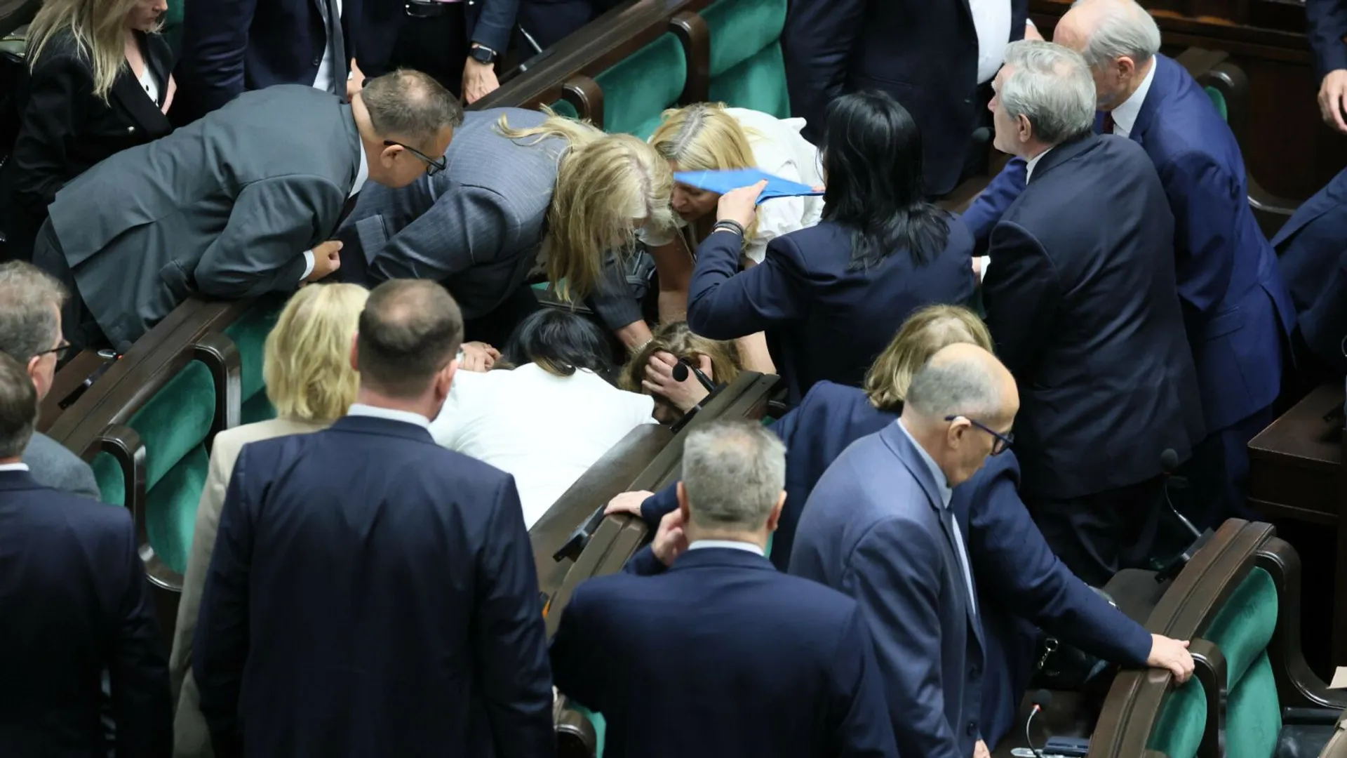 Sejm, posłanka, zasłabła