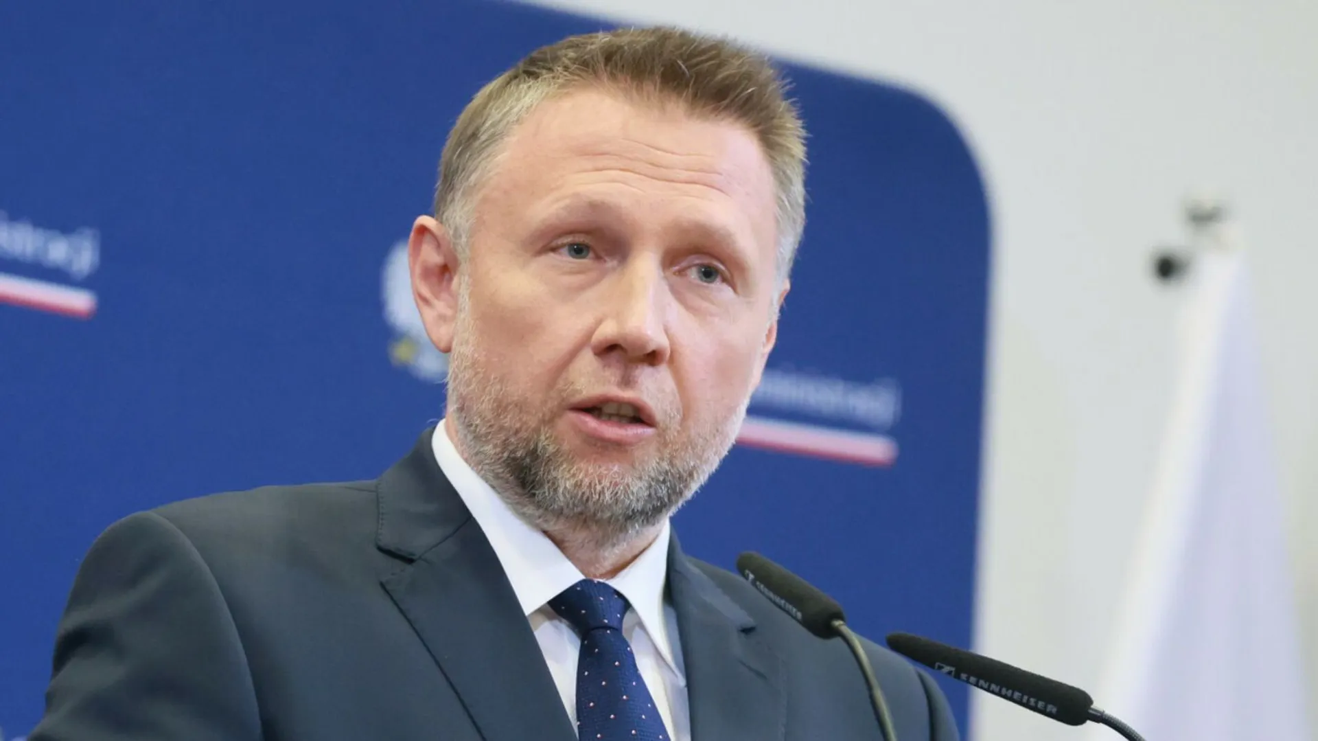 Akt oskarżenia, Wielki Bu, Nawrocki, prokuratura