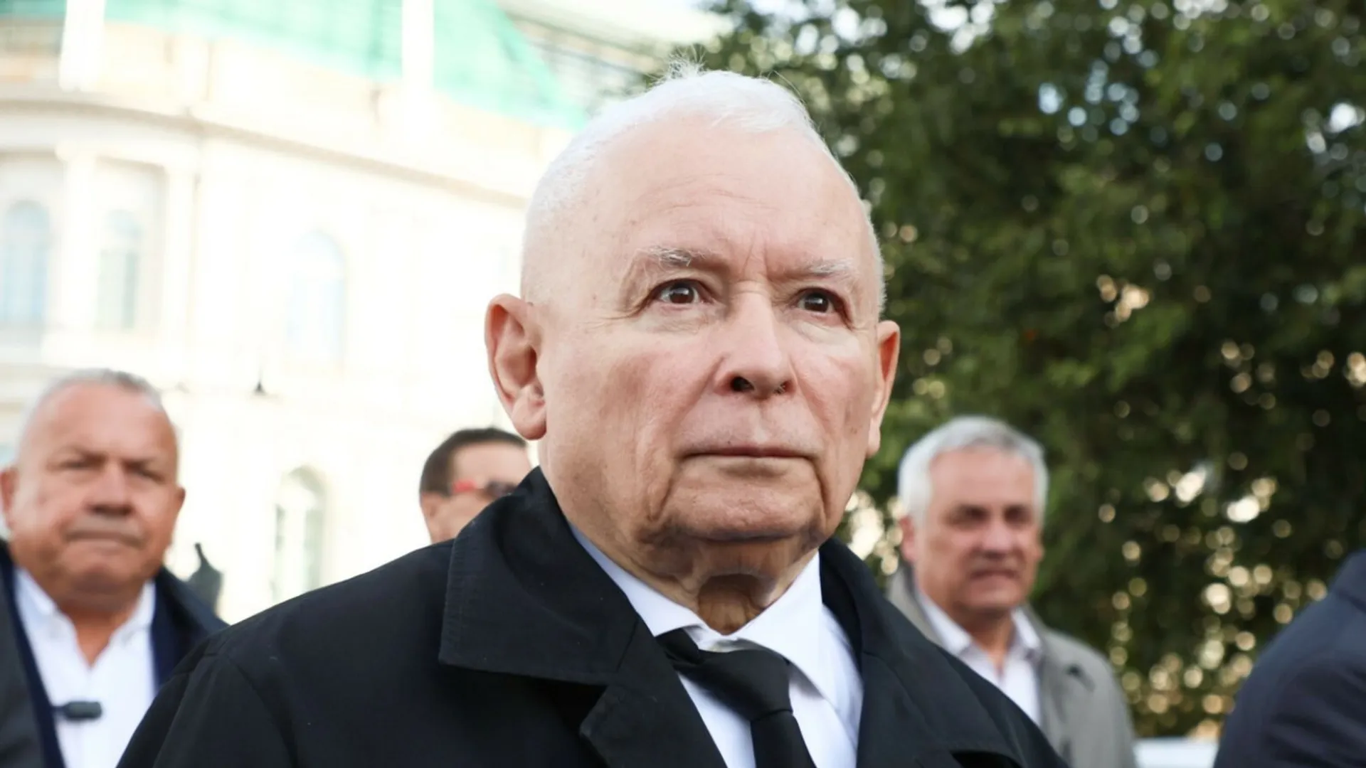 PiS