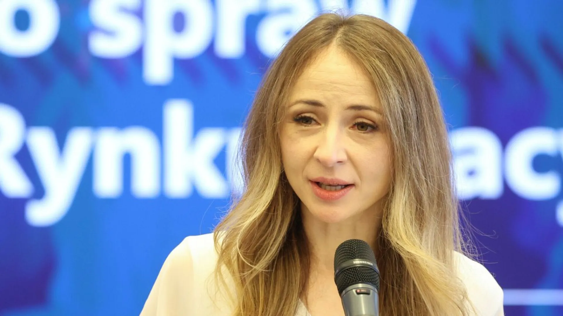 Agnieszka Dziemianowicz-Bąk