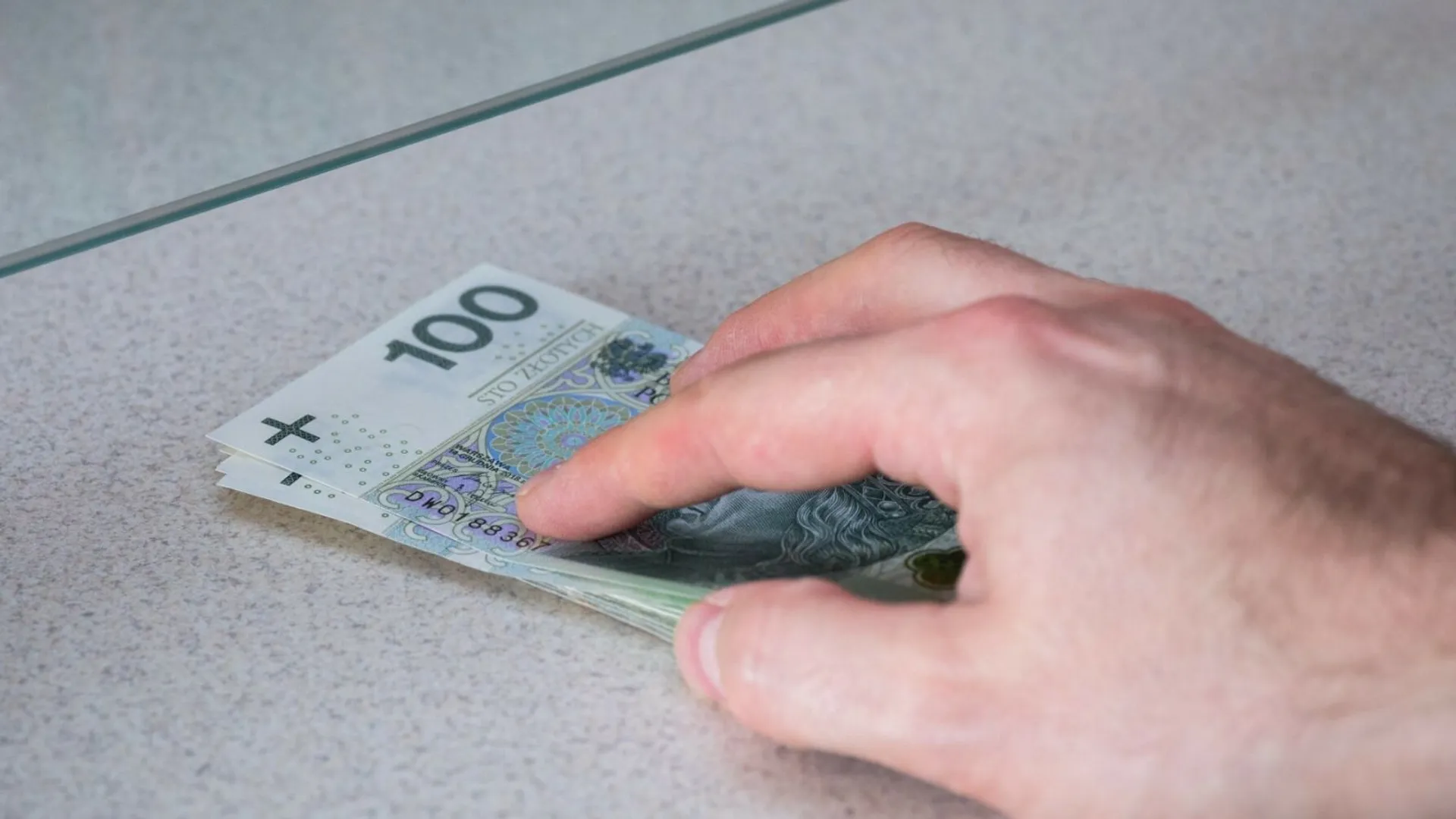 100 złotych