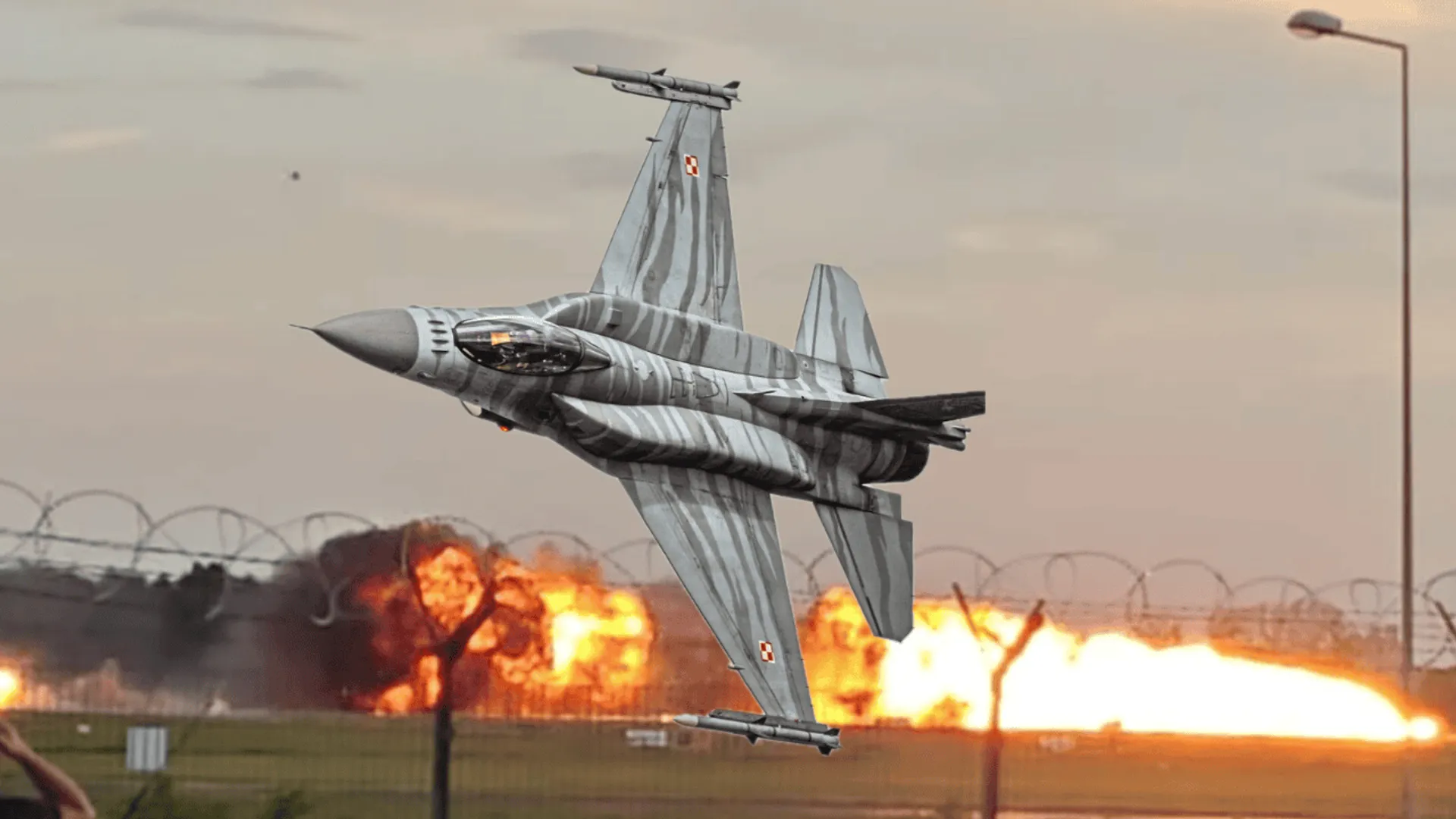 F-16