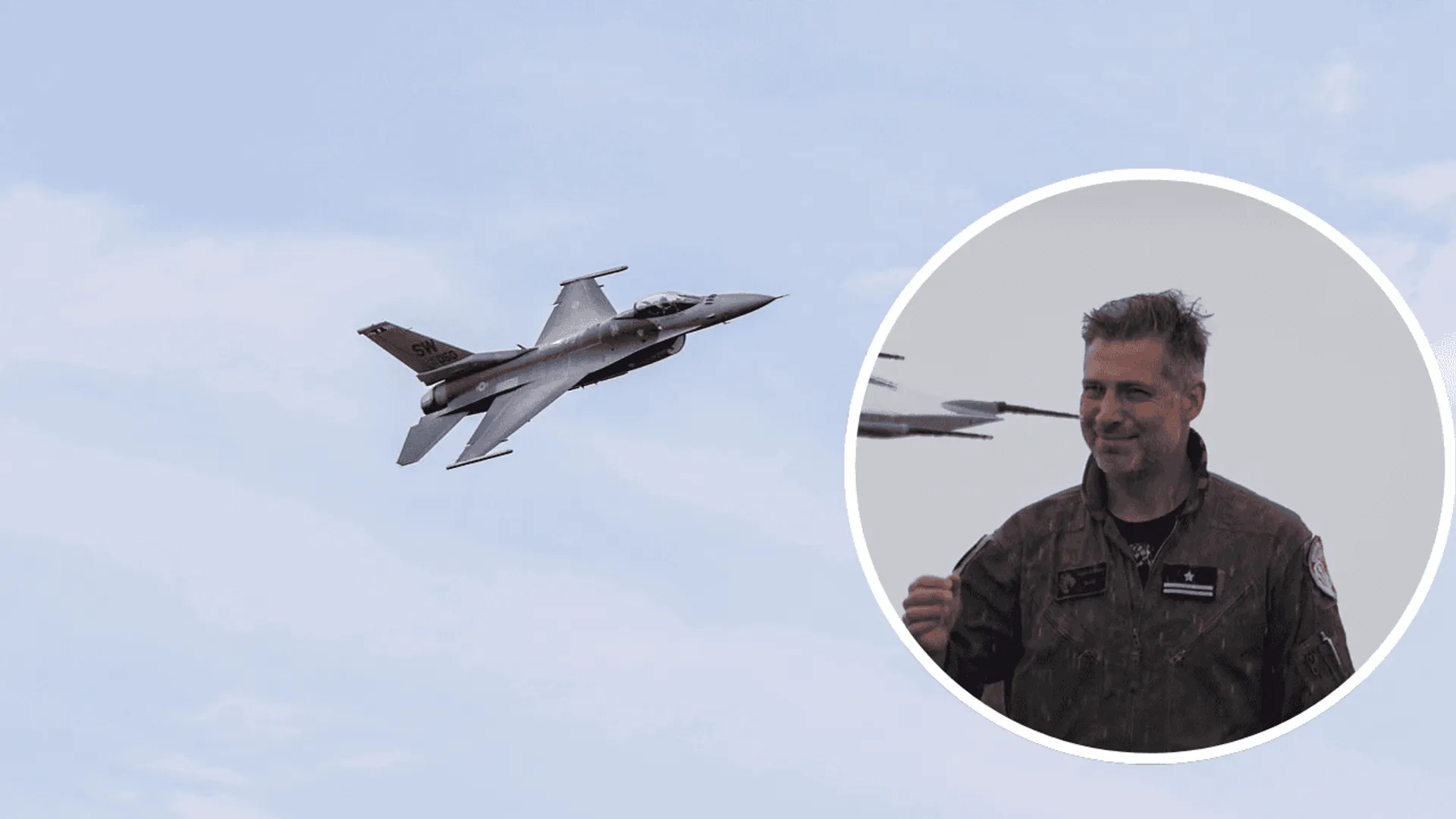 F-16, Slab