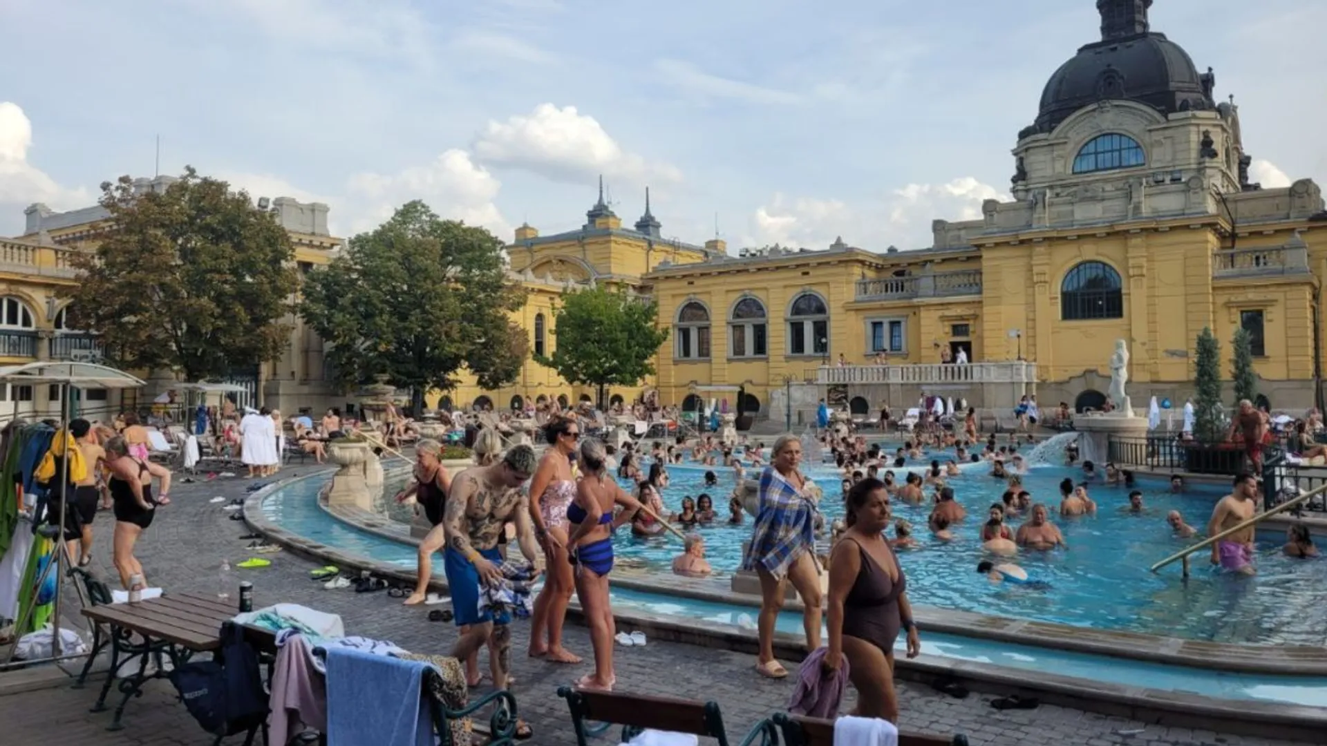 Łaźnie Szechenyi w Budapeszcie