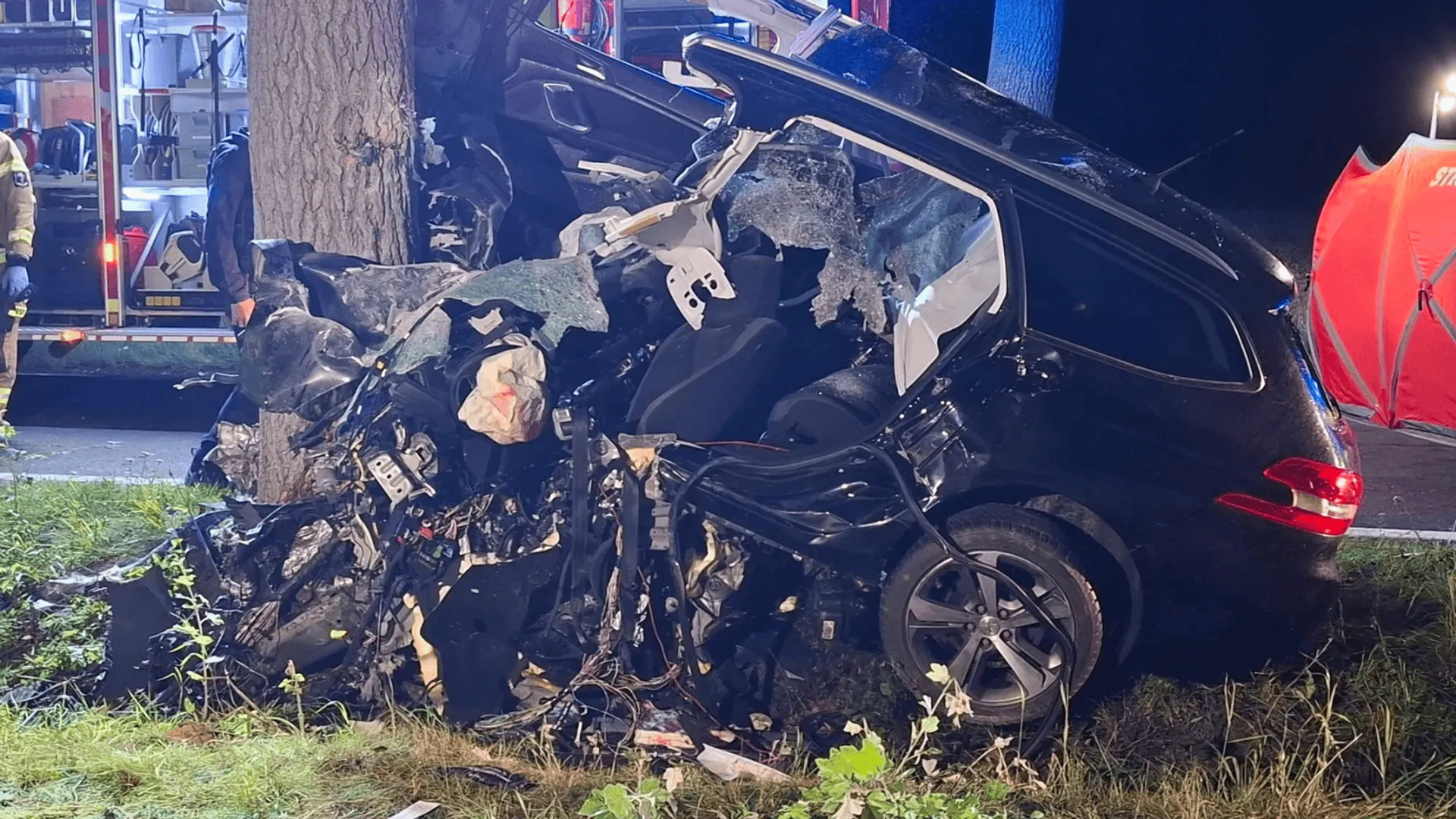 Nie żyje, wypadek, tragedia, policja, droga zablokowana