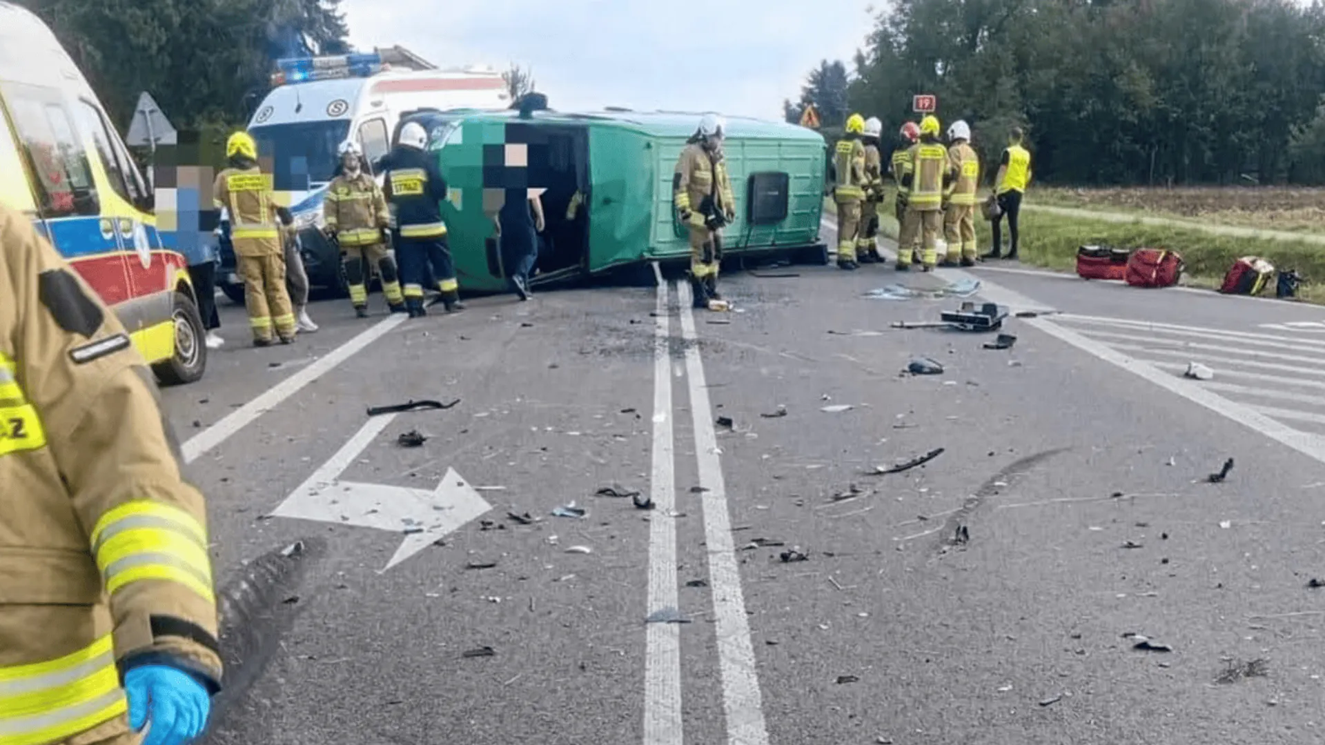 wypadek busa o poranku