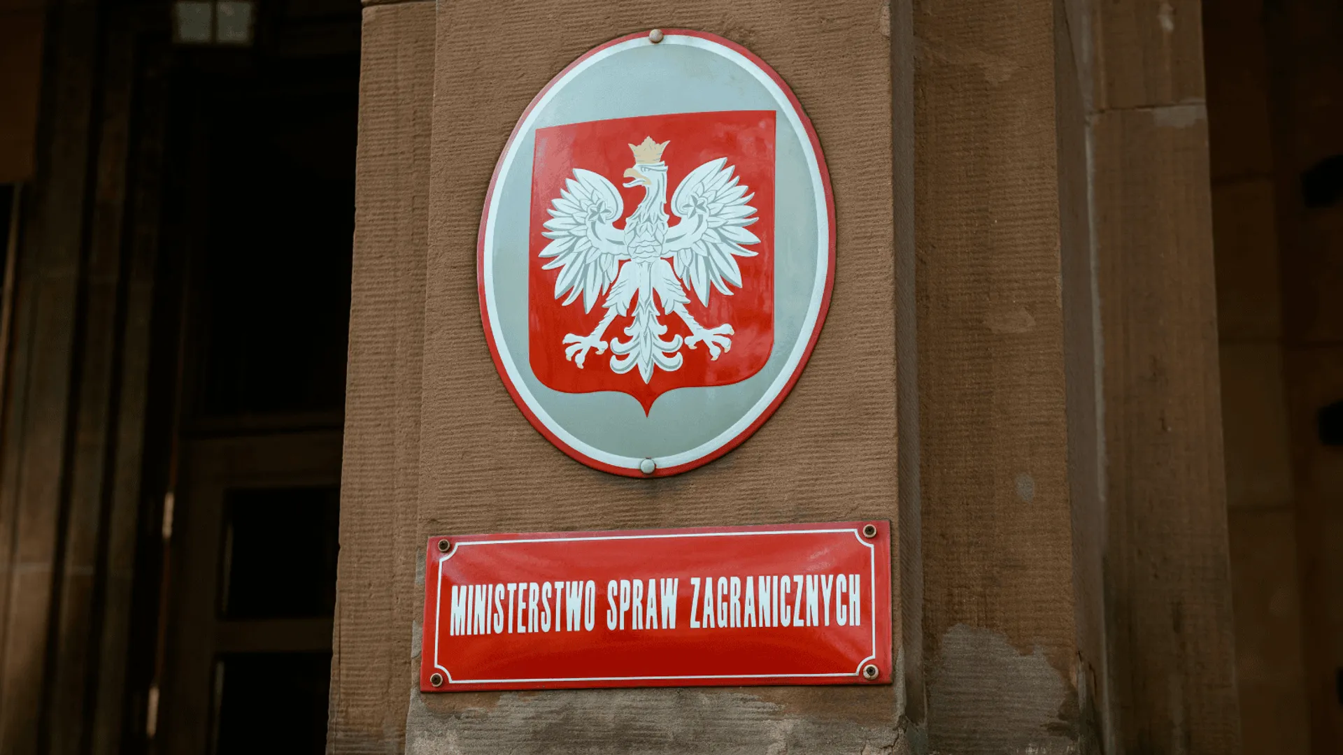 Nowe ostrzeżenia MSZ dla podróżujących. Zalecenia ministerstwa