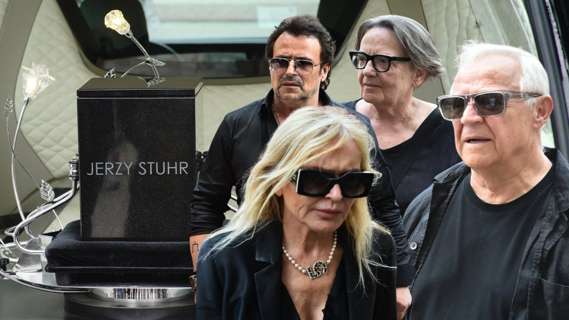 Gwiazdy na pogrzebie Jerzego Stuhra. Żegnały go tłumy